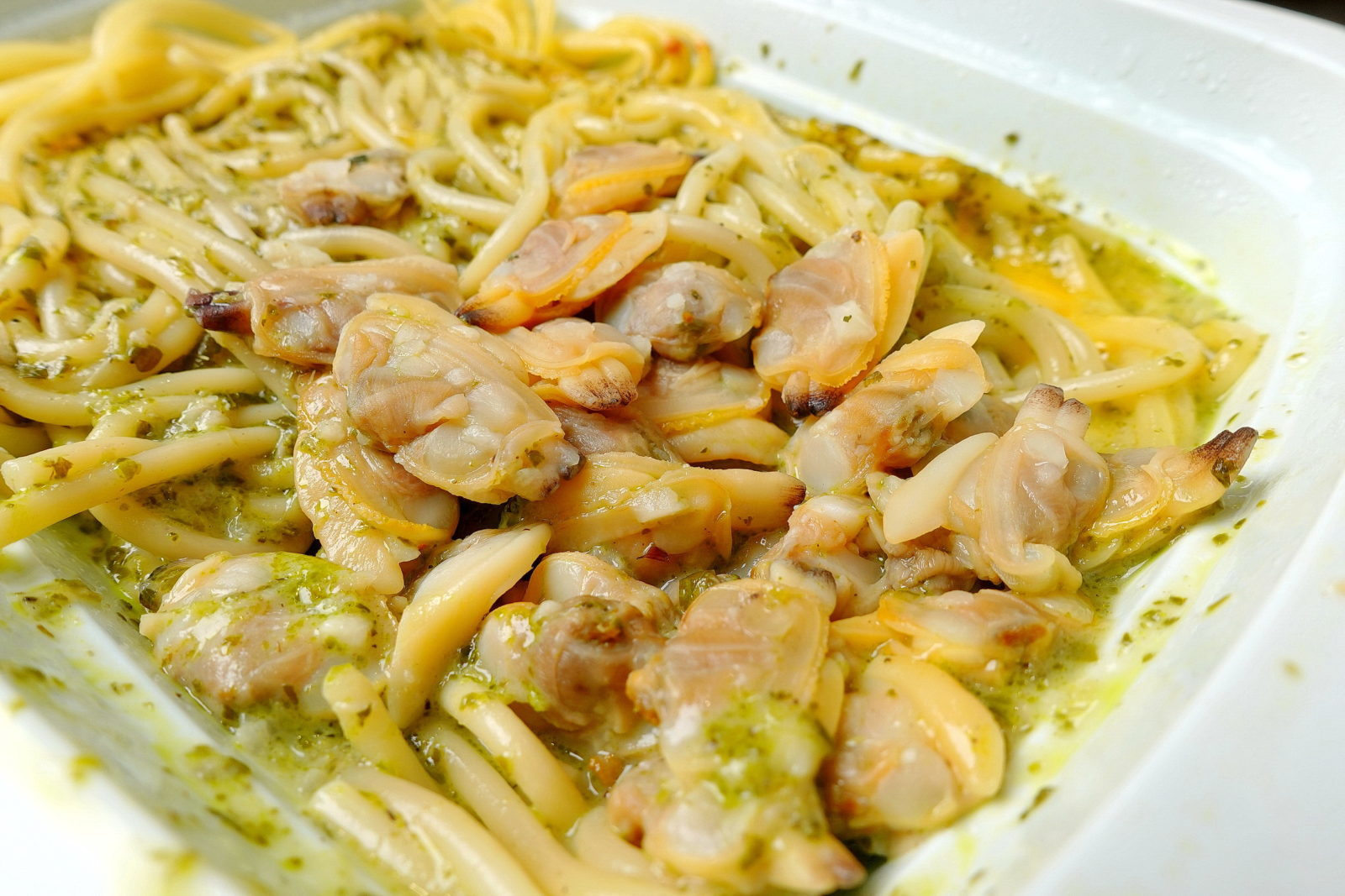Green Sauce Clam-Noodles
