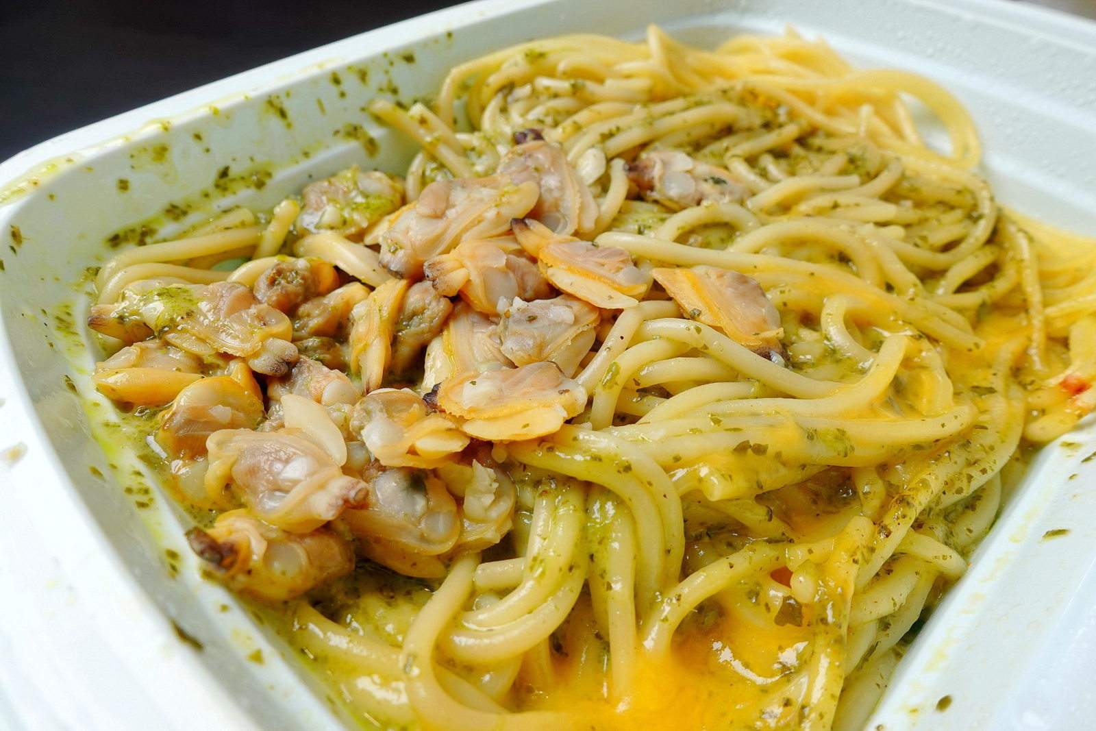 Green Sauce Clam-Noodles