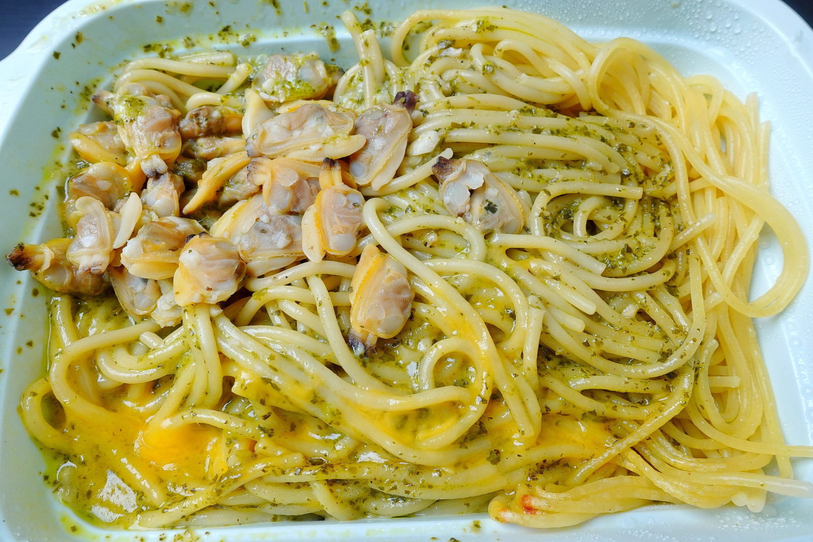 Green Sauce Clam-Noodles