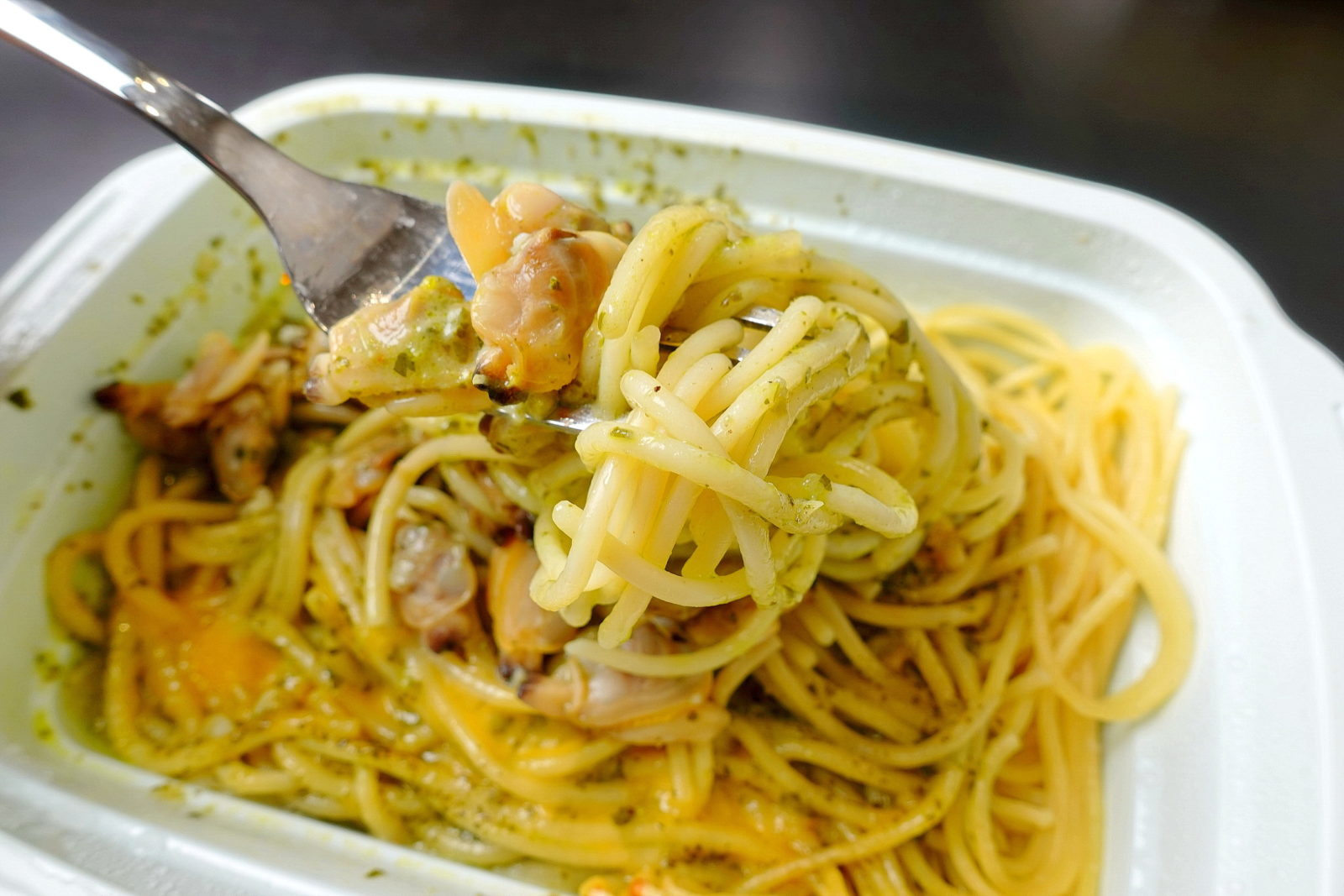Green Sauce Clam-Noodles