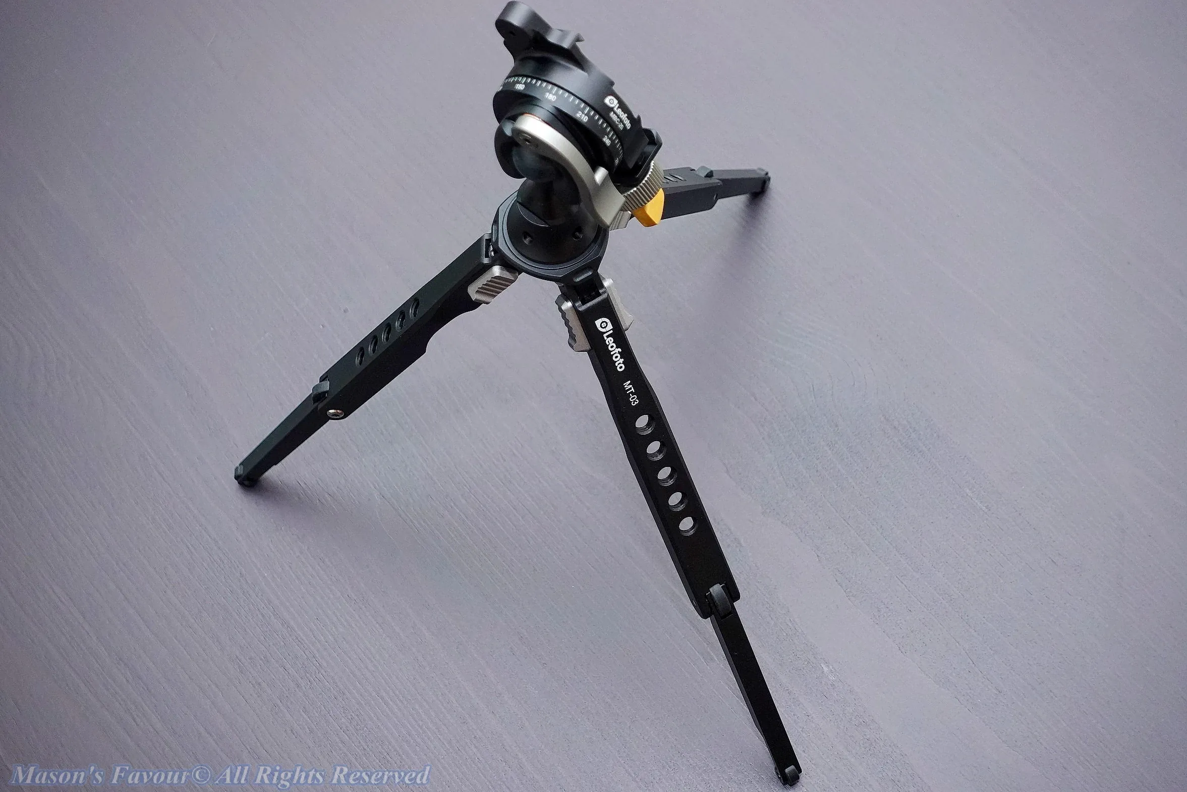Leofoto MT-03、MBC-20 - Sub-legs Extending