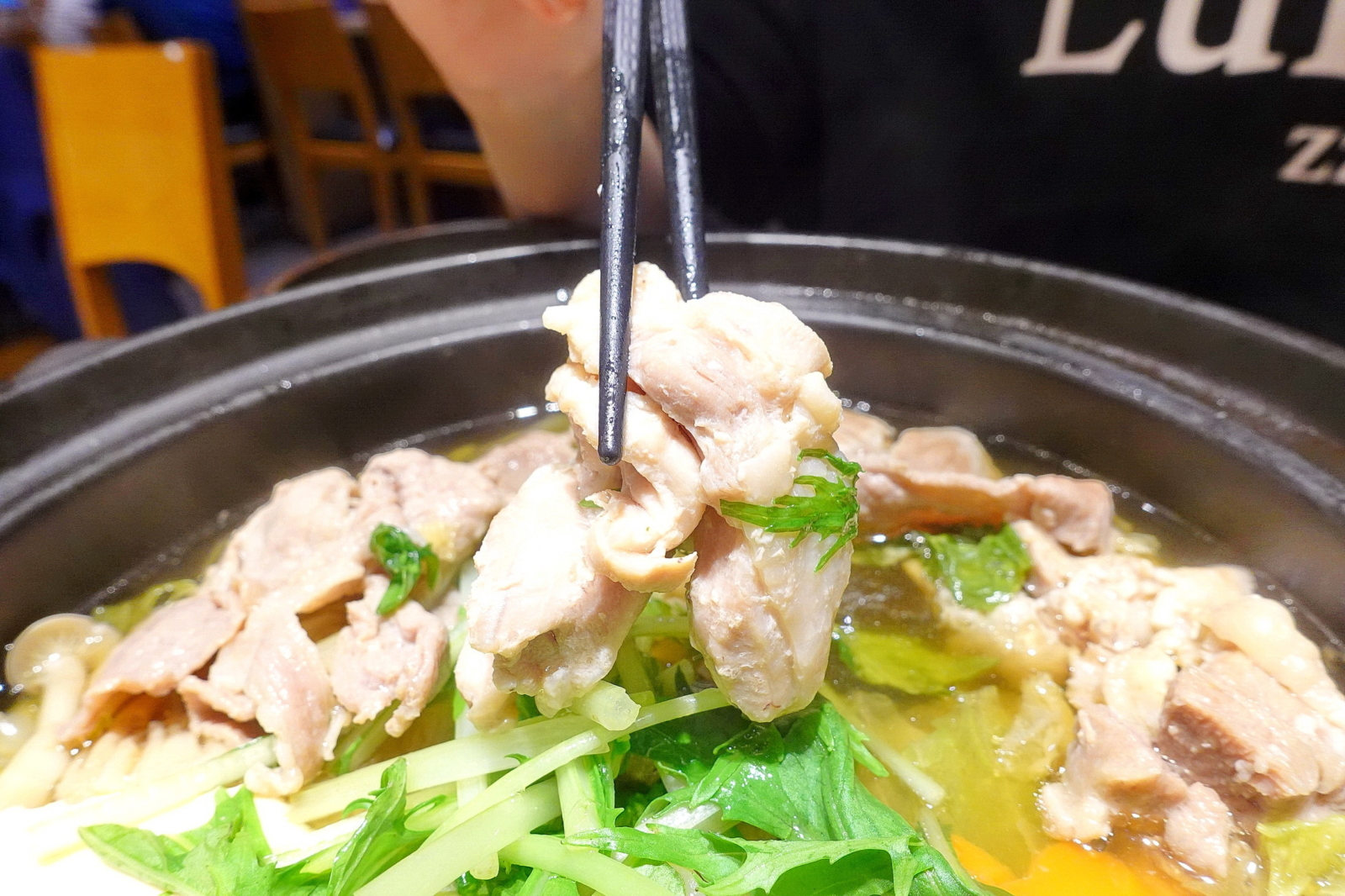 大戶屋 - 鹽鞠雞豬鍋 - 豬肉5