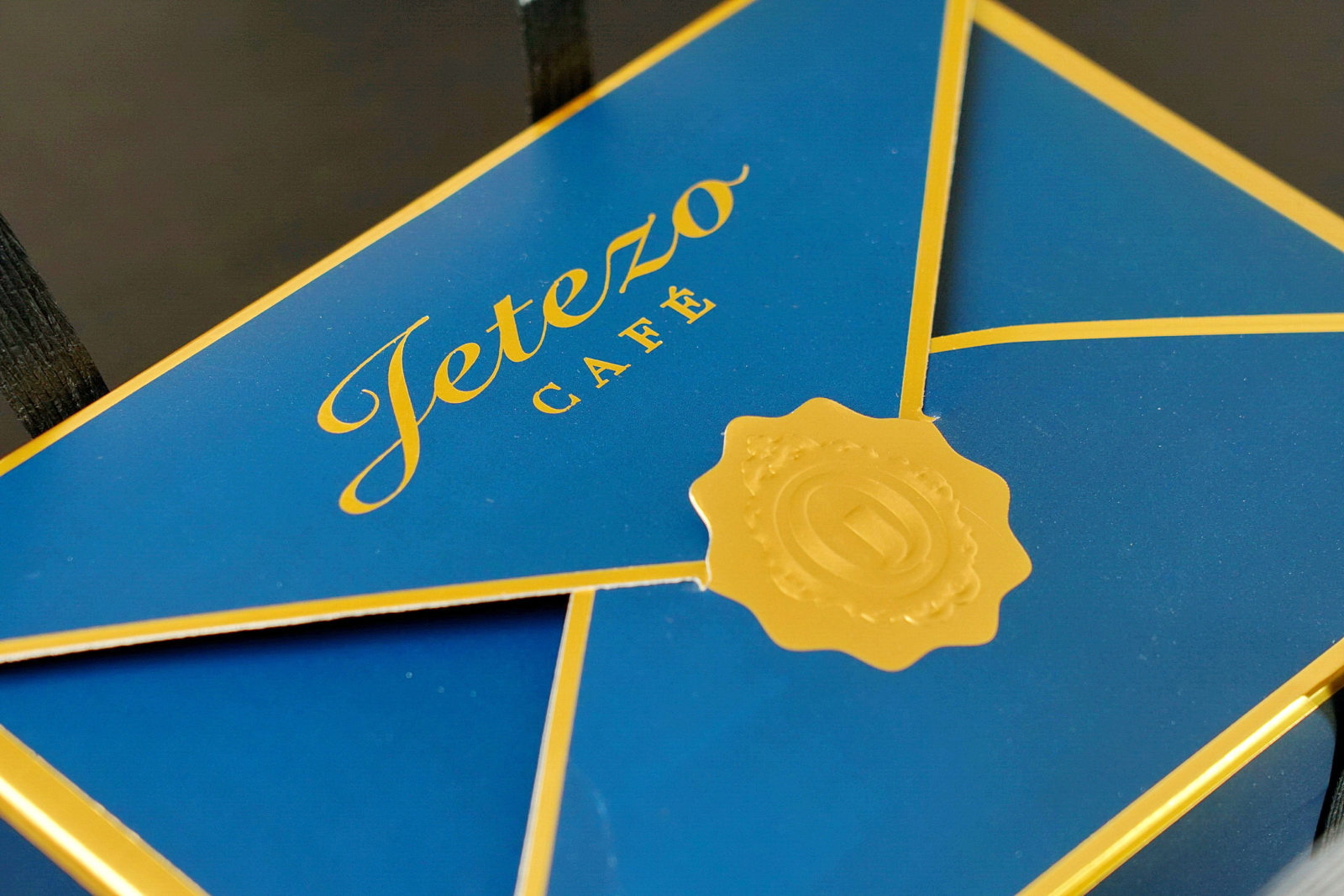 Jezeto Café 法式花果酥禮盒,封貼特寫1