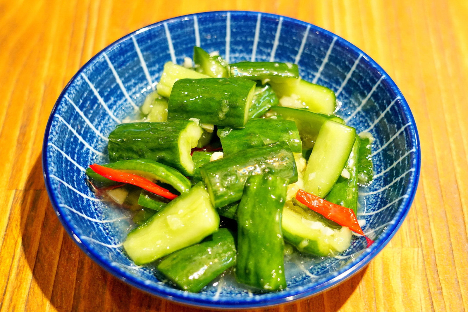 東館牛肉麵,小黃瓜小菜1
