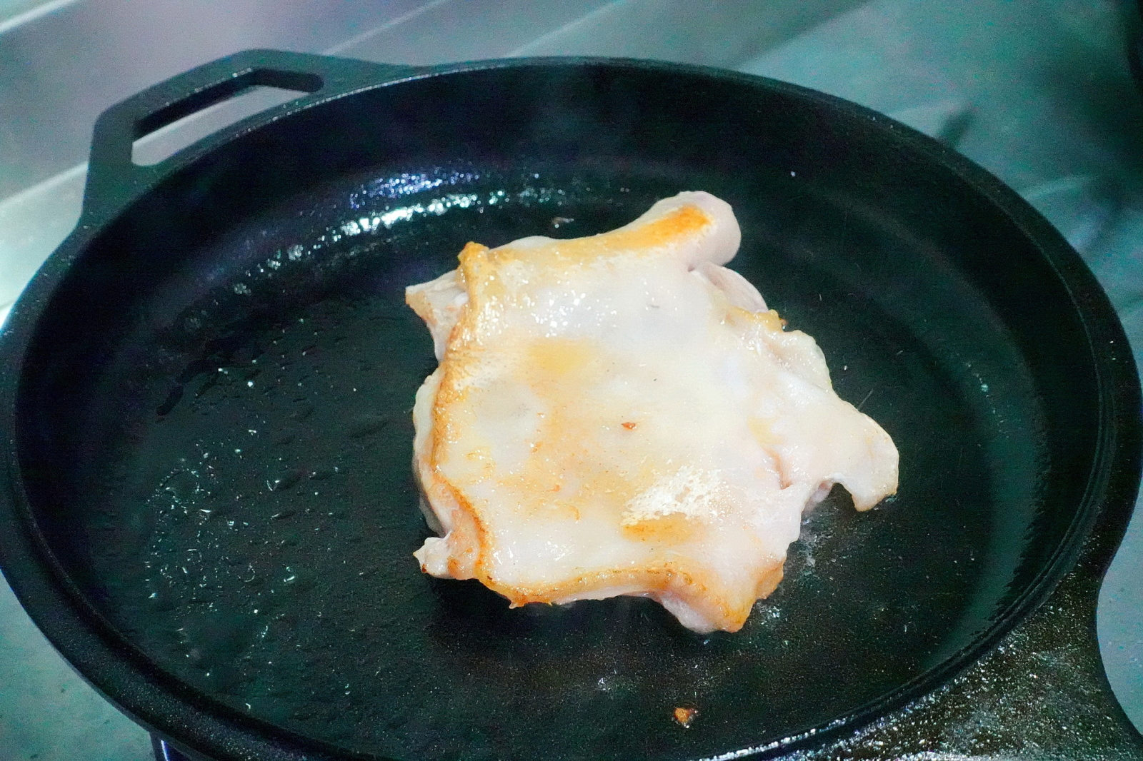 八方行,去骨雞腿排,煎煮1