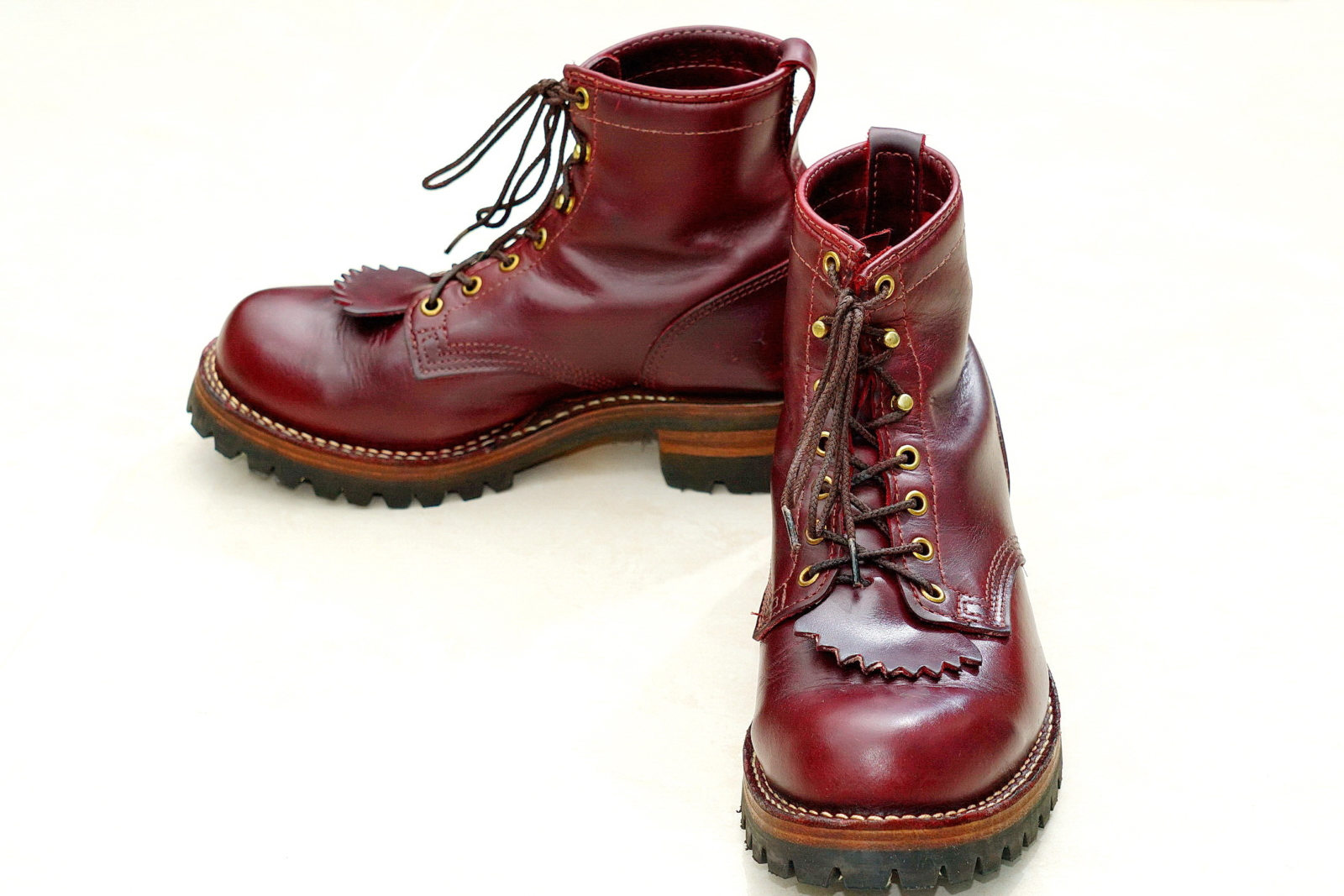 WESCO Boots Jobmaster Burgundy 酒紅七吋皮靴,Stylish Pose 3