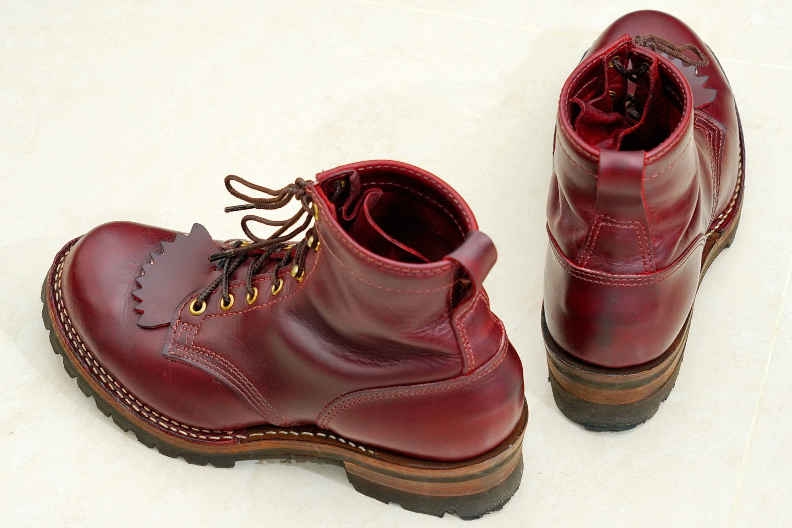 WESCO Boots Jobmaster Burgundy 酒紅七吋皮靴,Stylish Pose 4