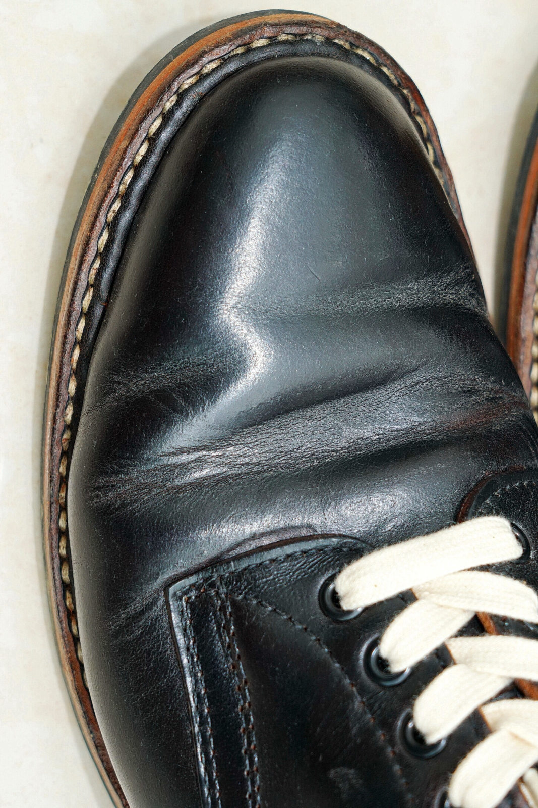 White's MP Service Boots 5Inches Horween CXL BLK 軍警靴,鞋頭放大特寫