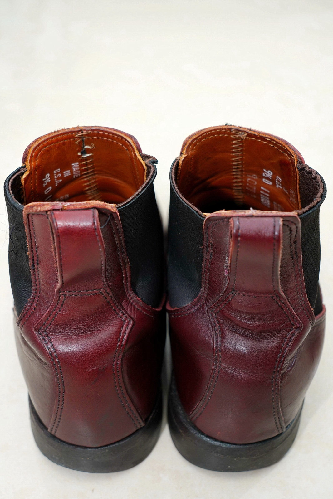 Red Wing 9077,靴筒背面