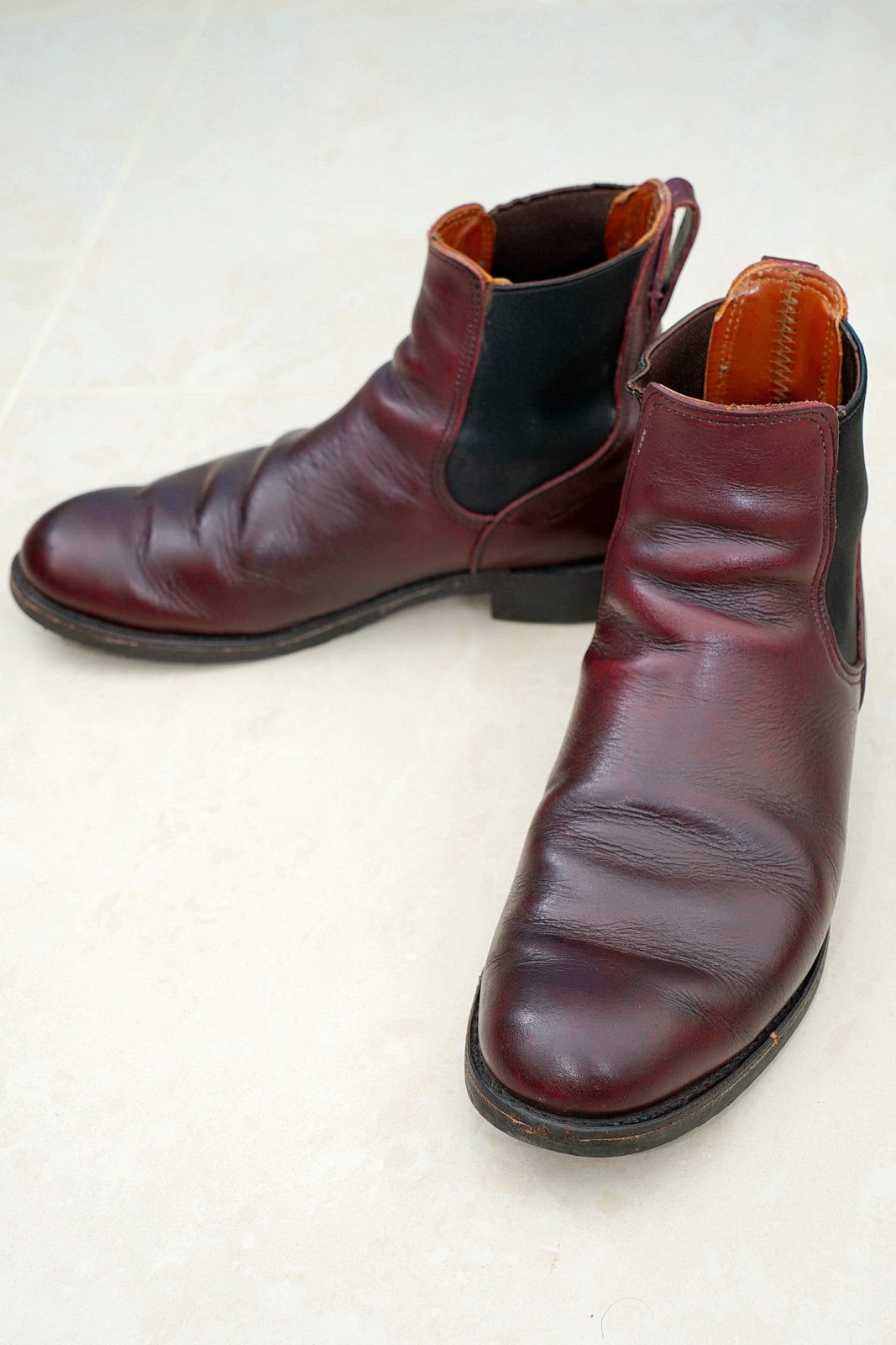 Red Wing 9077,Stylish Pose 2