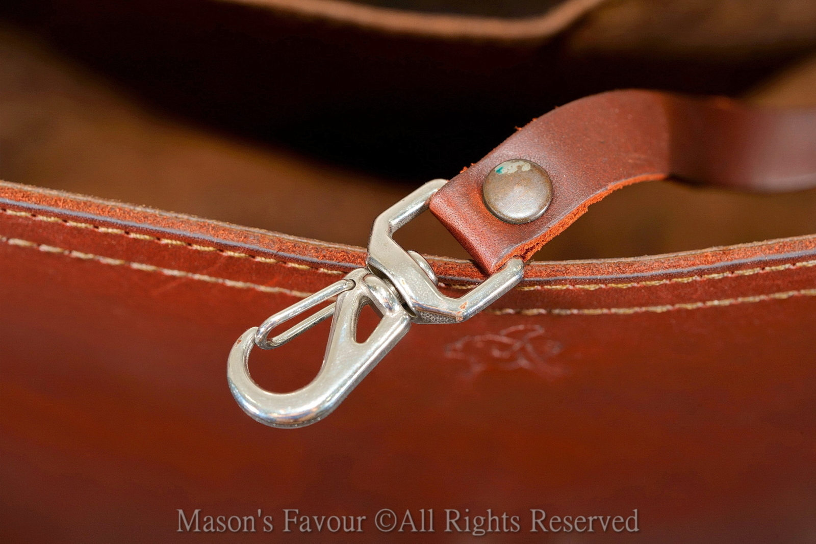 Saddleback Leather Satchel,鑰匙扣環2