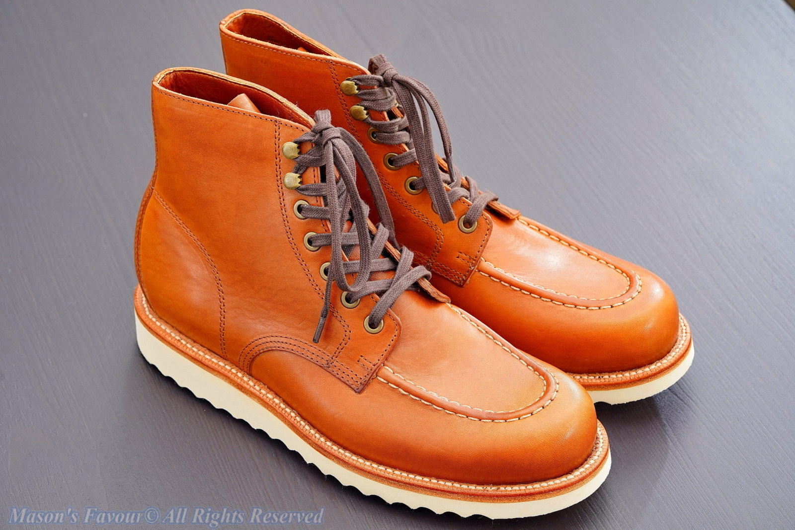 Grant Stone Brass Boot Saddle Tan - Perspective 1