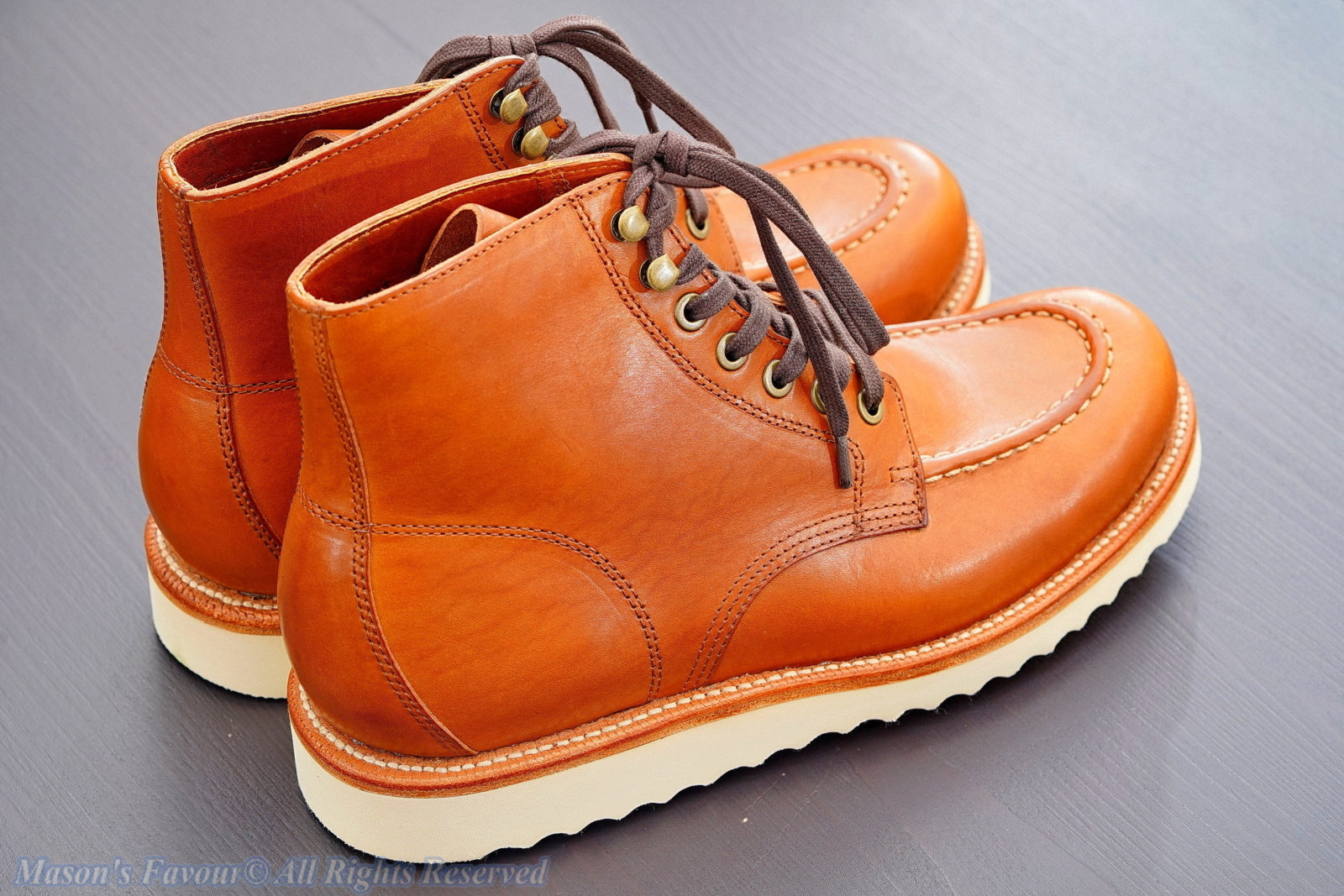 Grant Stone Brass Boot Saddle Tan - Perspective 4