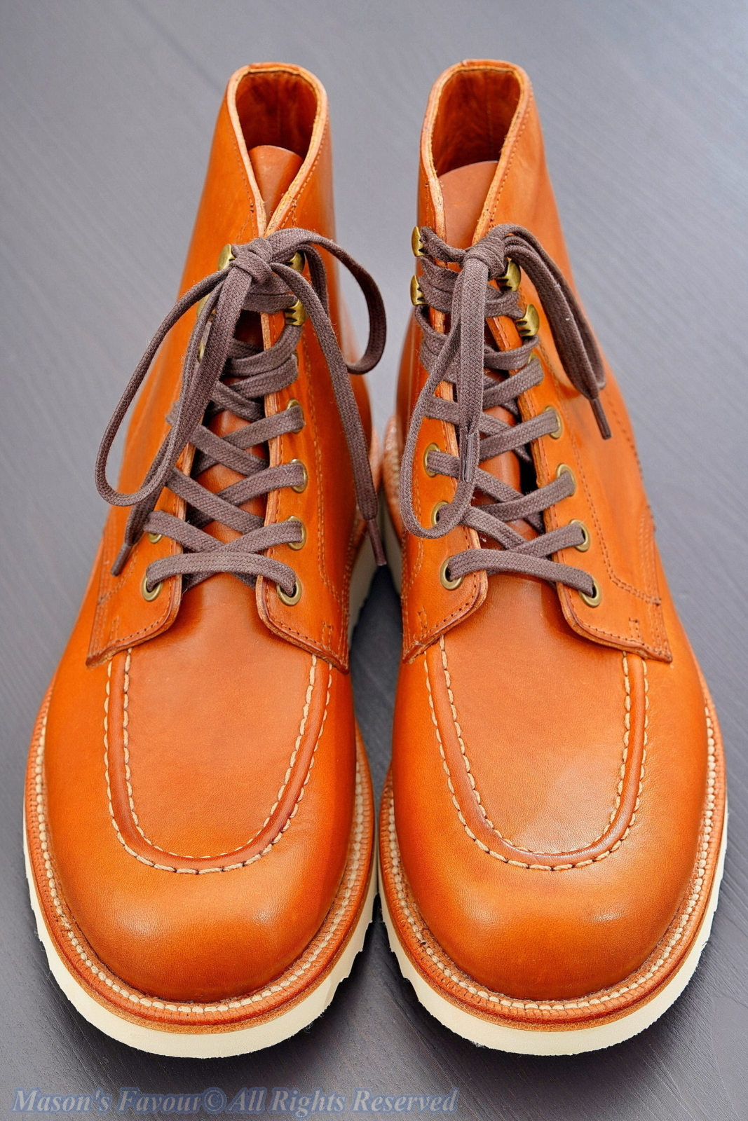 Grant Stone Brass Boot Saddle Tan - Front