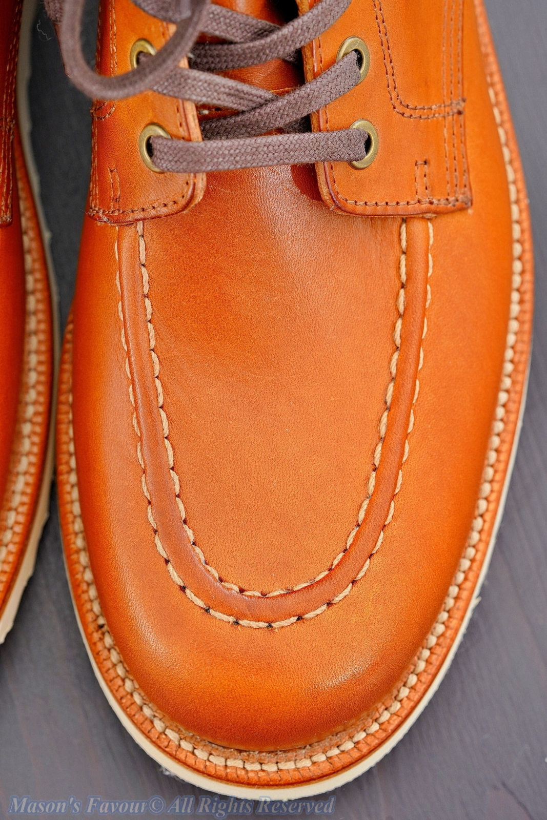 Grant Stone Brass Boot Saddle Tan - Left Toe
