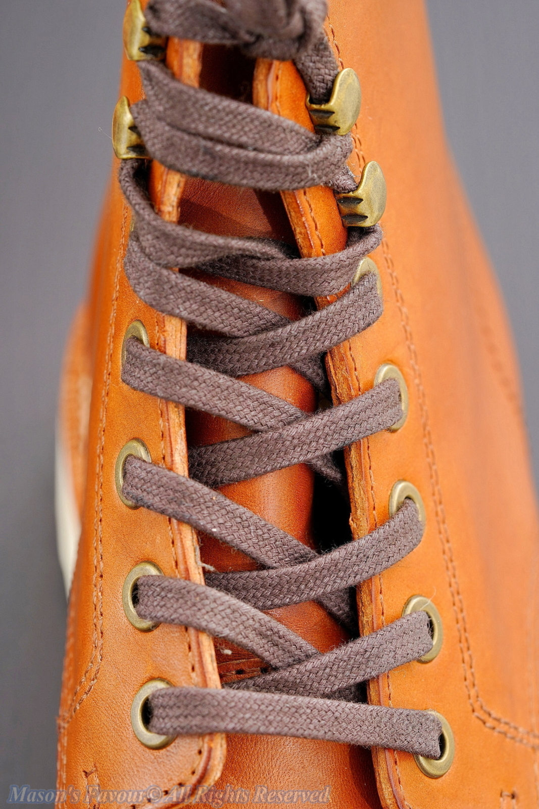Grant Stone Brass Boot Saddle Tan - Eyelets & Hooks 1