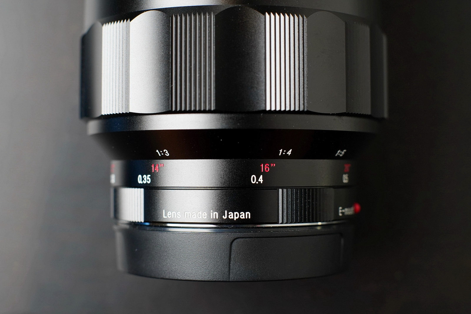 65mm F2