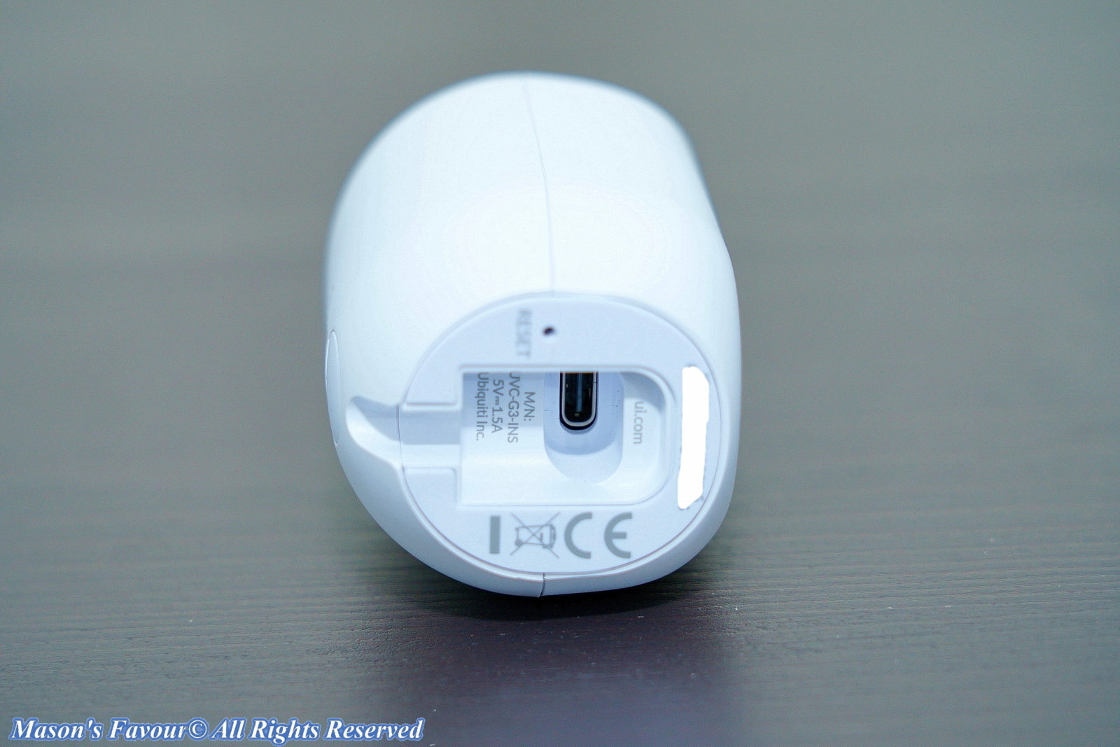 UniFi G3 Instant - Bottom