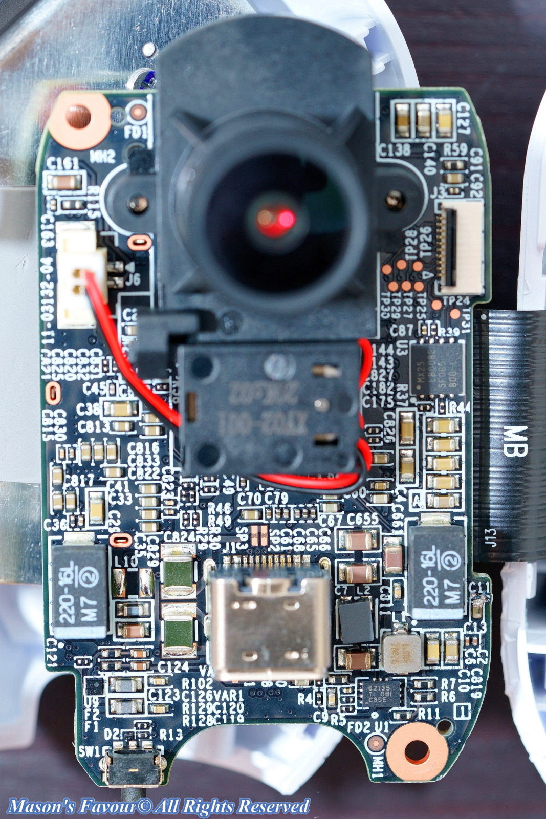 UniFi G3 Instant - Teardown 3 , Mainboard with Camera and USB-C Receptacle
