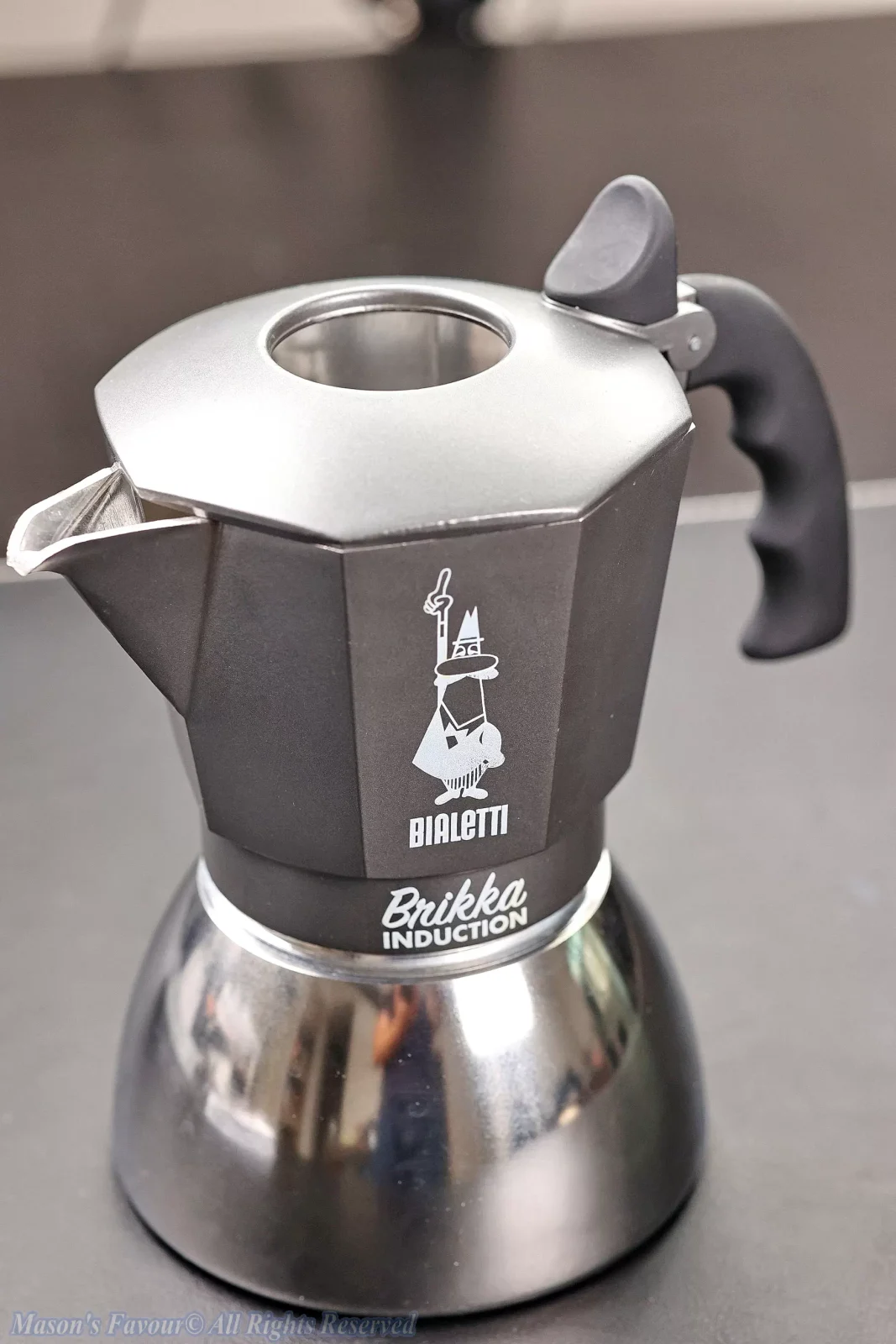 Bialetti New Brikka Induction Moka Pot - Perspective 1