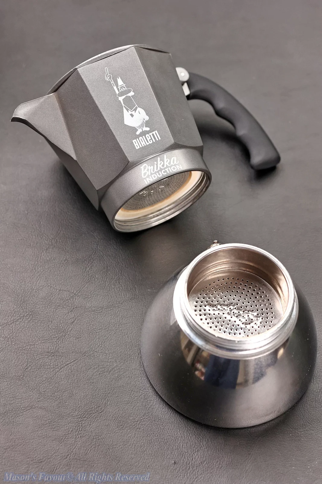 Bialetti New Brikka Induction Moka Pot - Disassembly