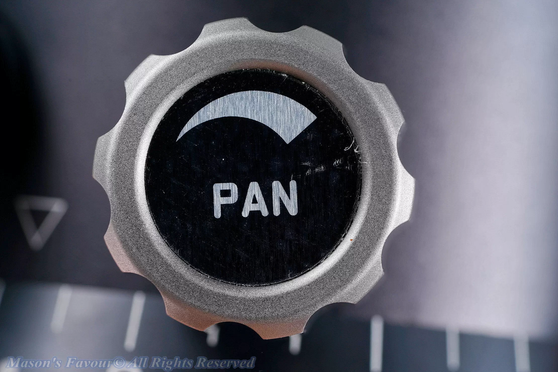 FLM CB-58 FTR II_Pan Knob