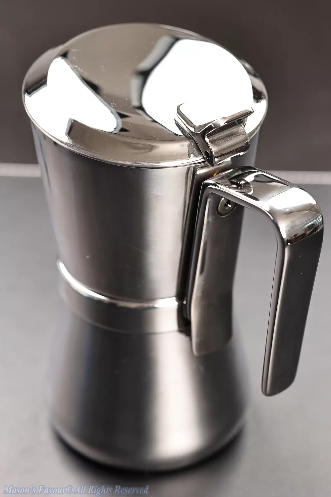 Giannini Restyling Moka Pot 6 Cups - Perspective 3