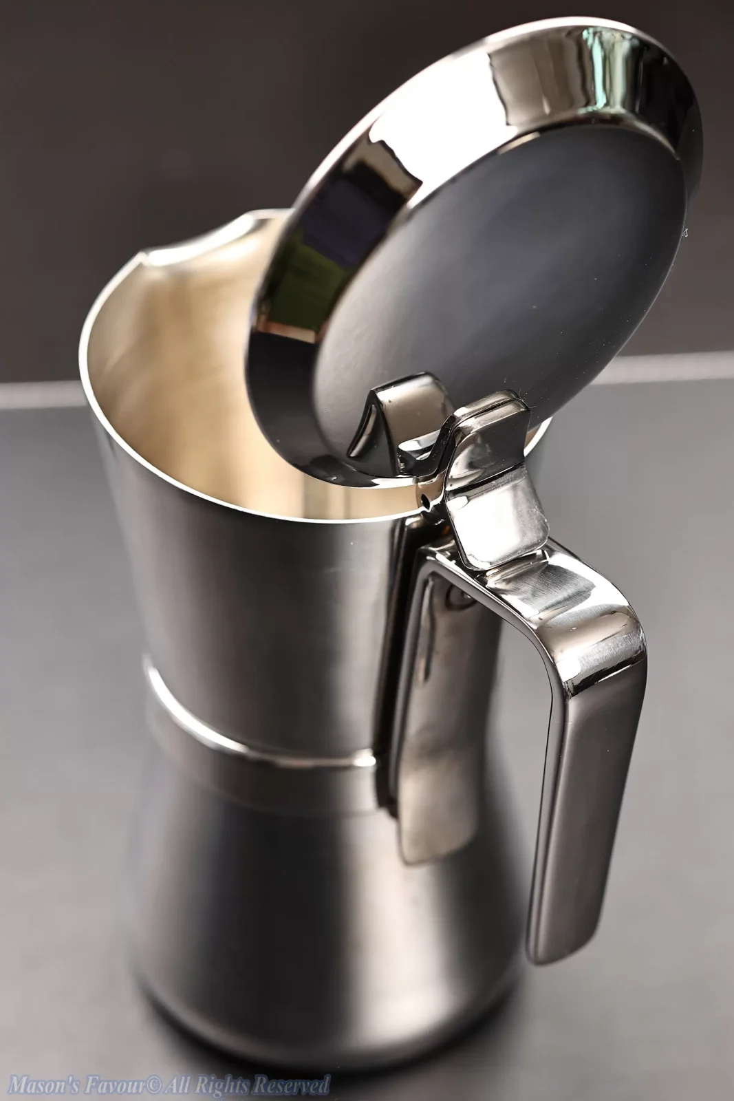 Giannini Restyling Moka Pot 6 Cups - Opened, Perspective 3