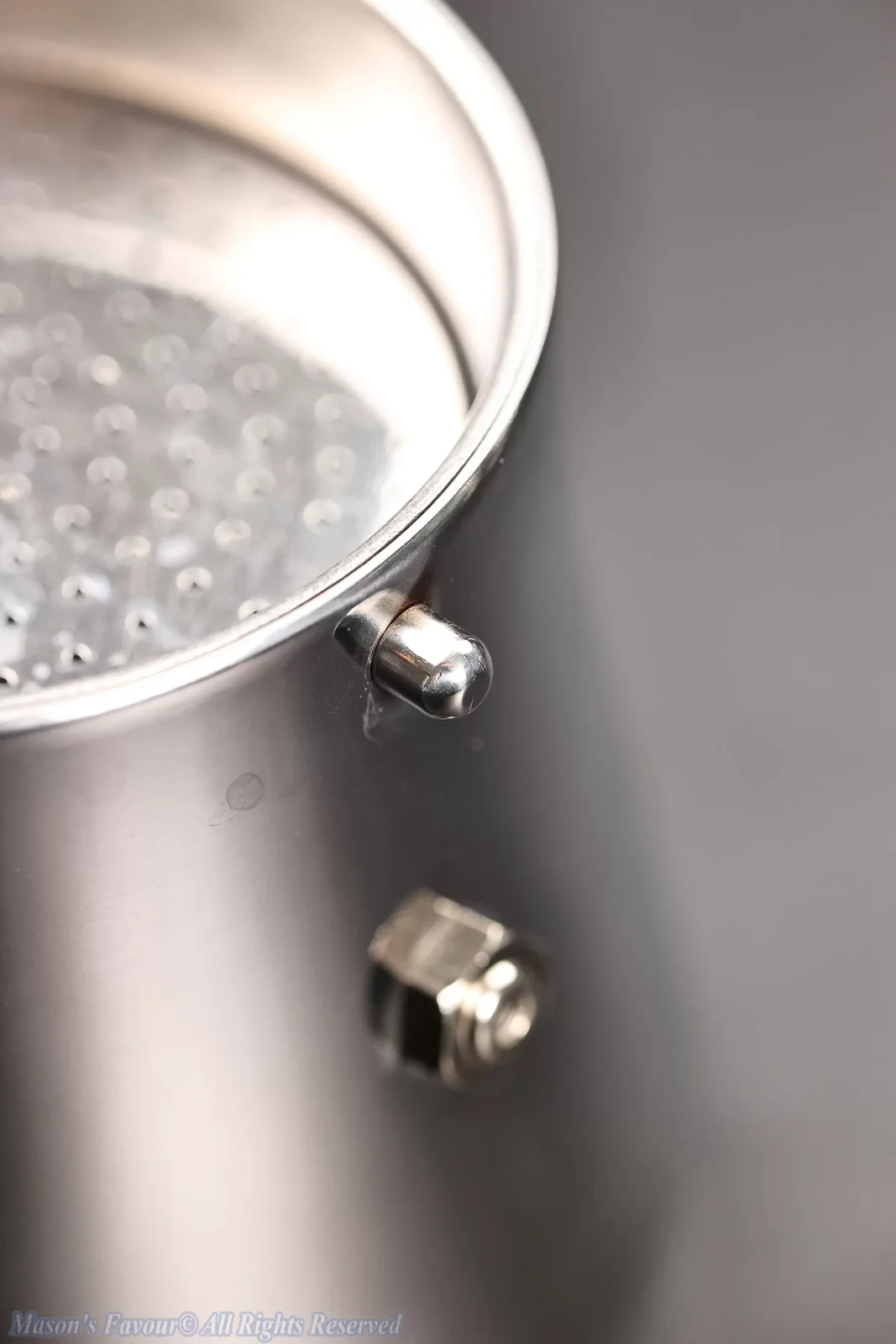 Giannini Restyling Moka Pot 6 Cups - Bottom Pot Part, Latch Boss opposite to the Latch Bolt, Enlarged View