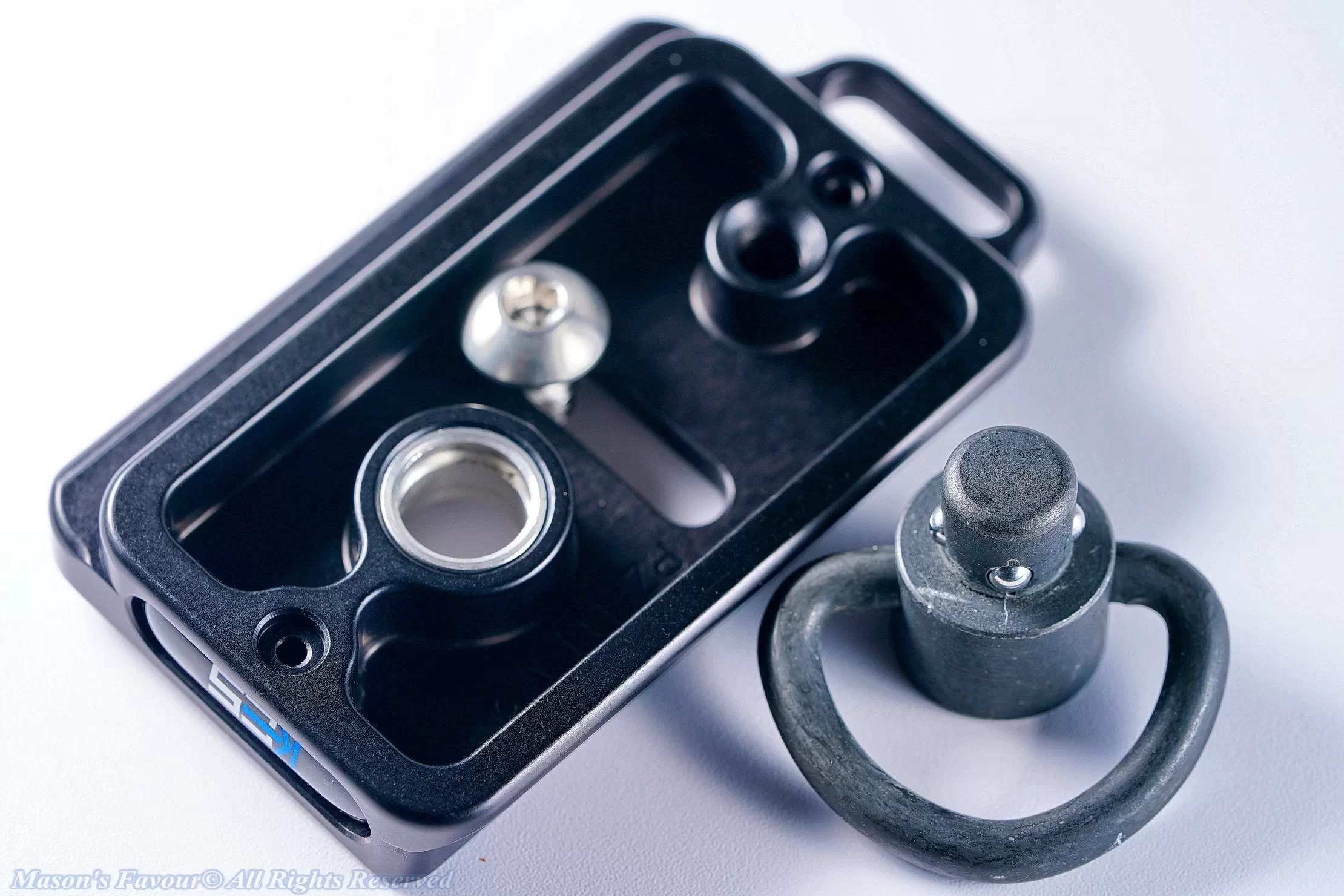 Kirk QD Quick Rlease Plate & QD Connector - Perspective