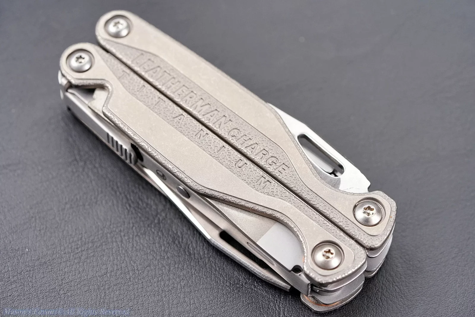 Leatherman Charge+ TTI - Perspective 2