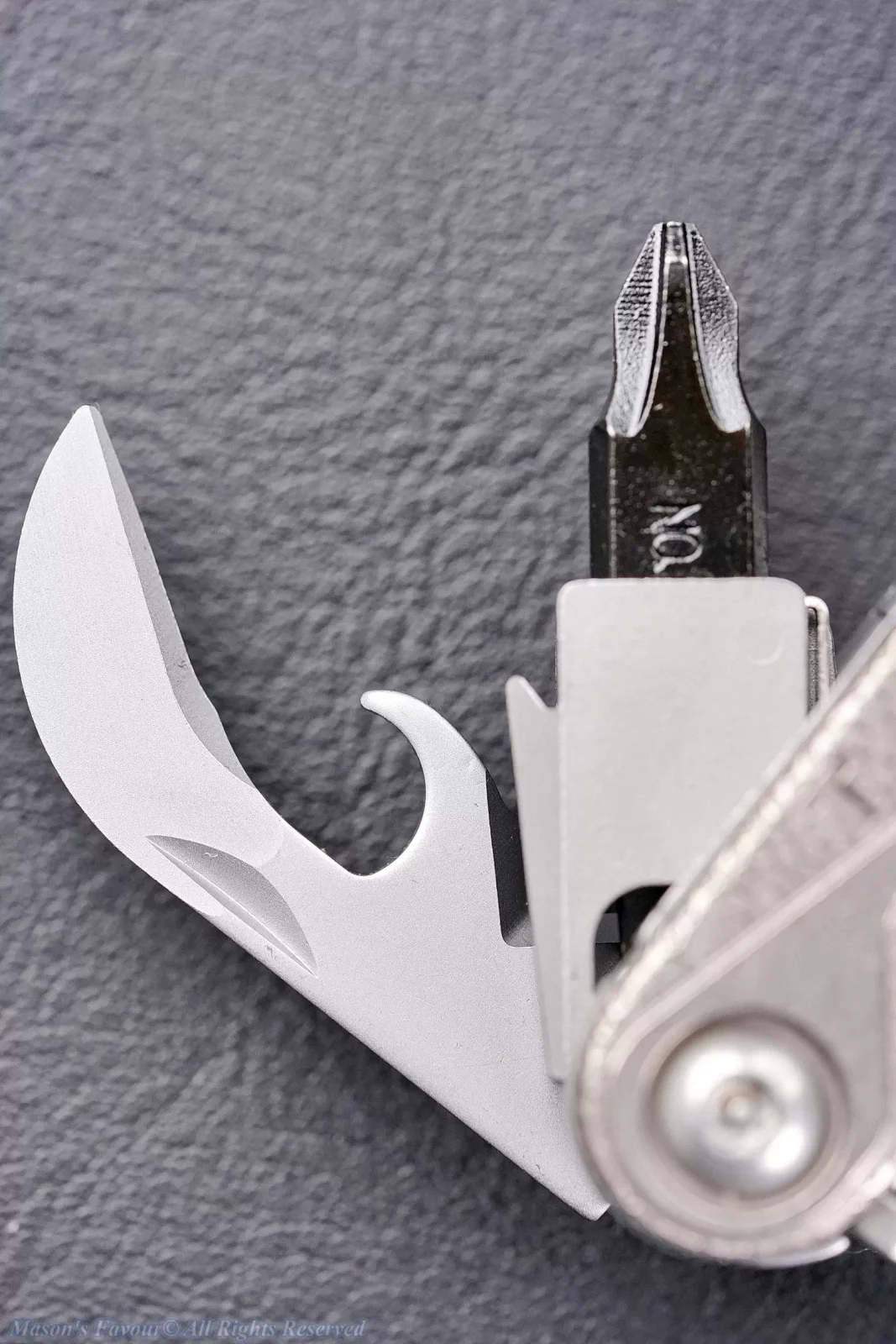 Leatherman Charge+ TTI - Can&Bottle Opener, Large Bit Driver, Enlarged