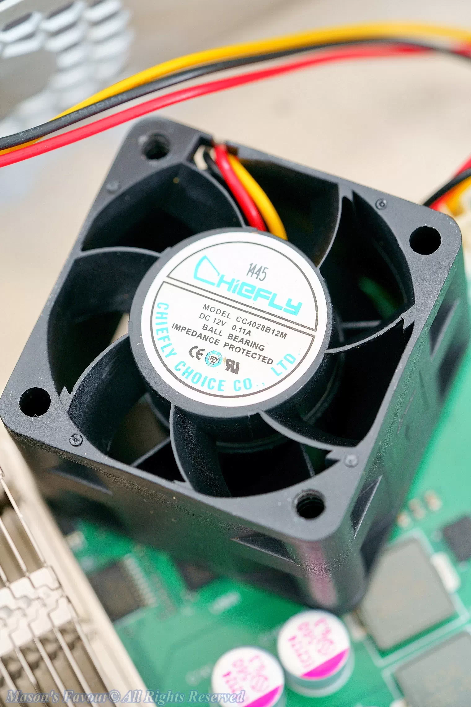 MikroTik CCR2116, Teardown, CHieFLY Fan (Ball Bearing), Perspective
