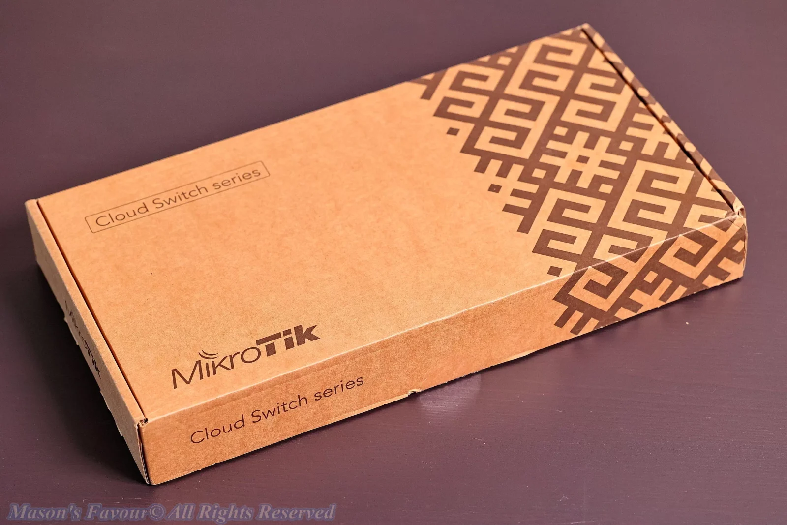 MikroTik CRS309-1G-8S+IN - Box