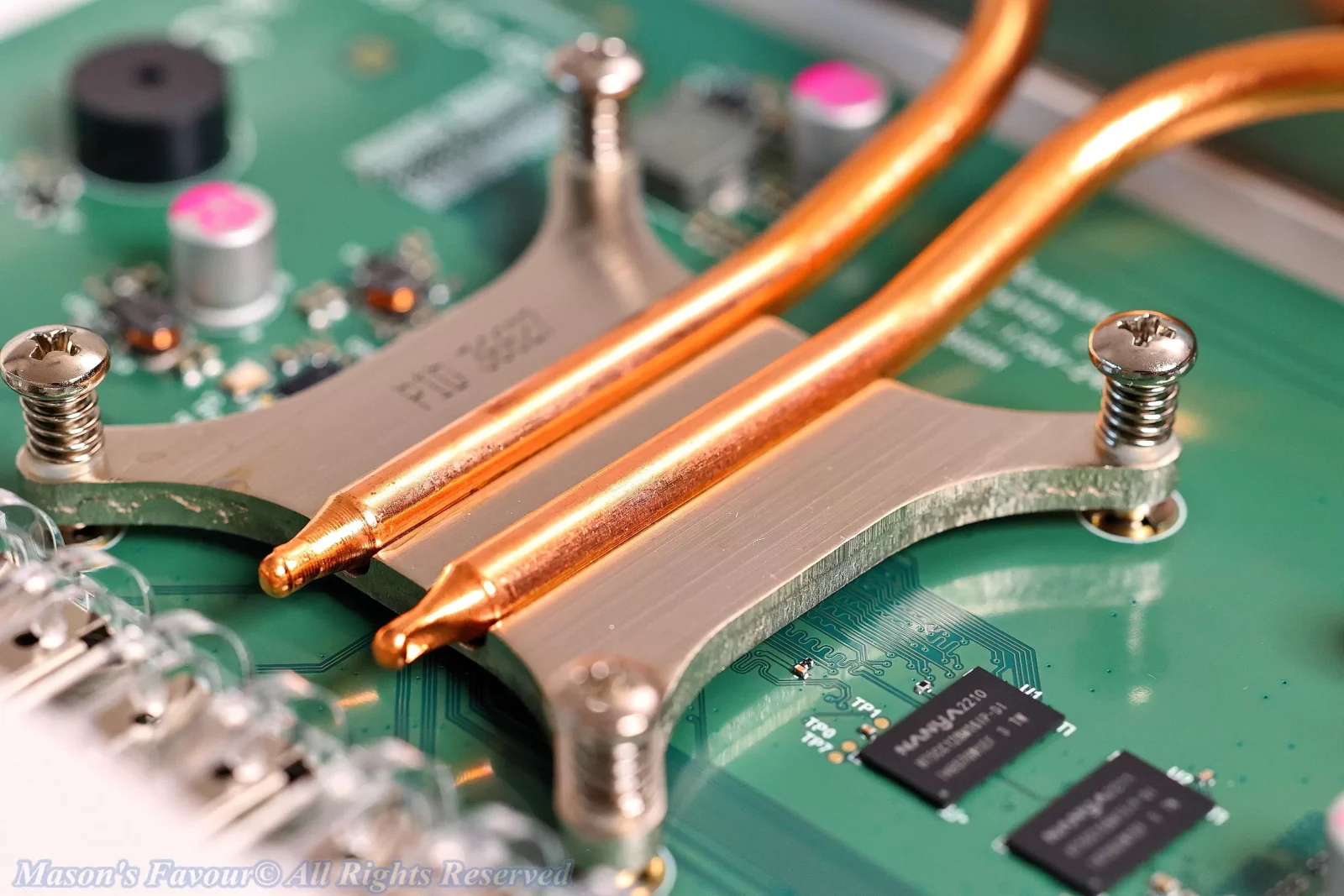 MikroTik CRS309-1G-8S+IN - Heatsink with Heat Pipe 2