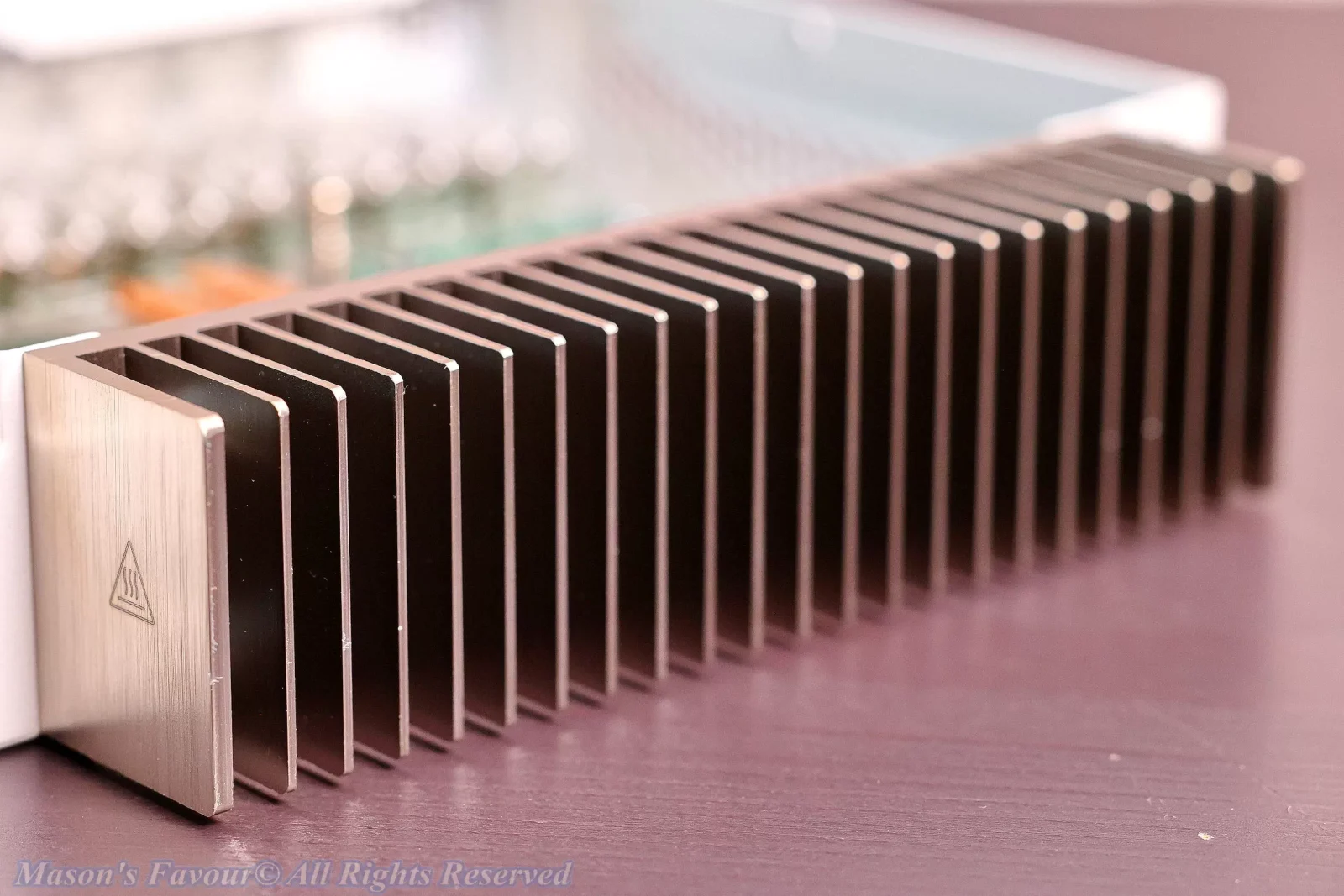 MikroTik CRS309-1G-8S+IN - Enlarged Perspective, External Fin Heat Exchanger 1