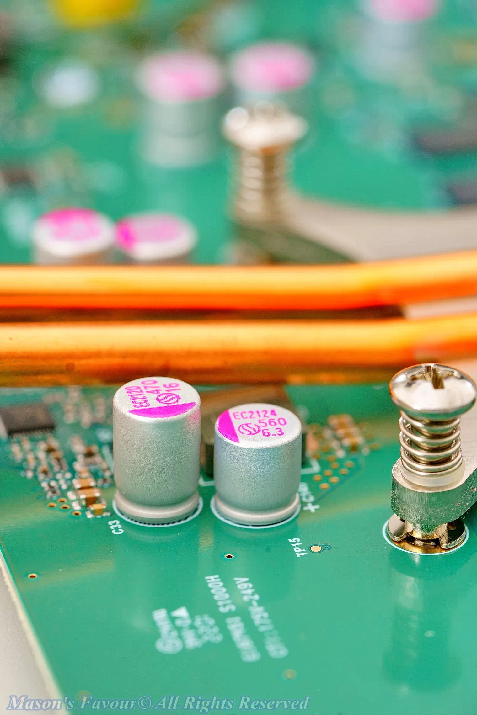 MikroTik CRS317-1G-16S+RM - Heat Pipe and Solid-State Capacitors