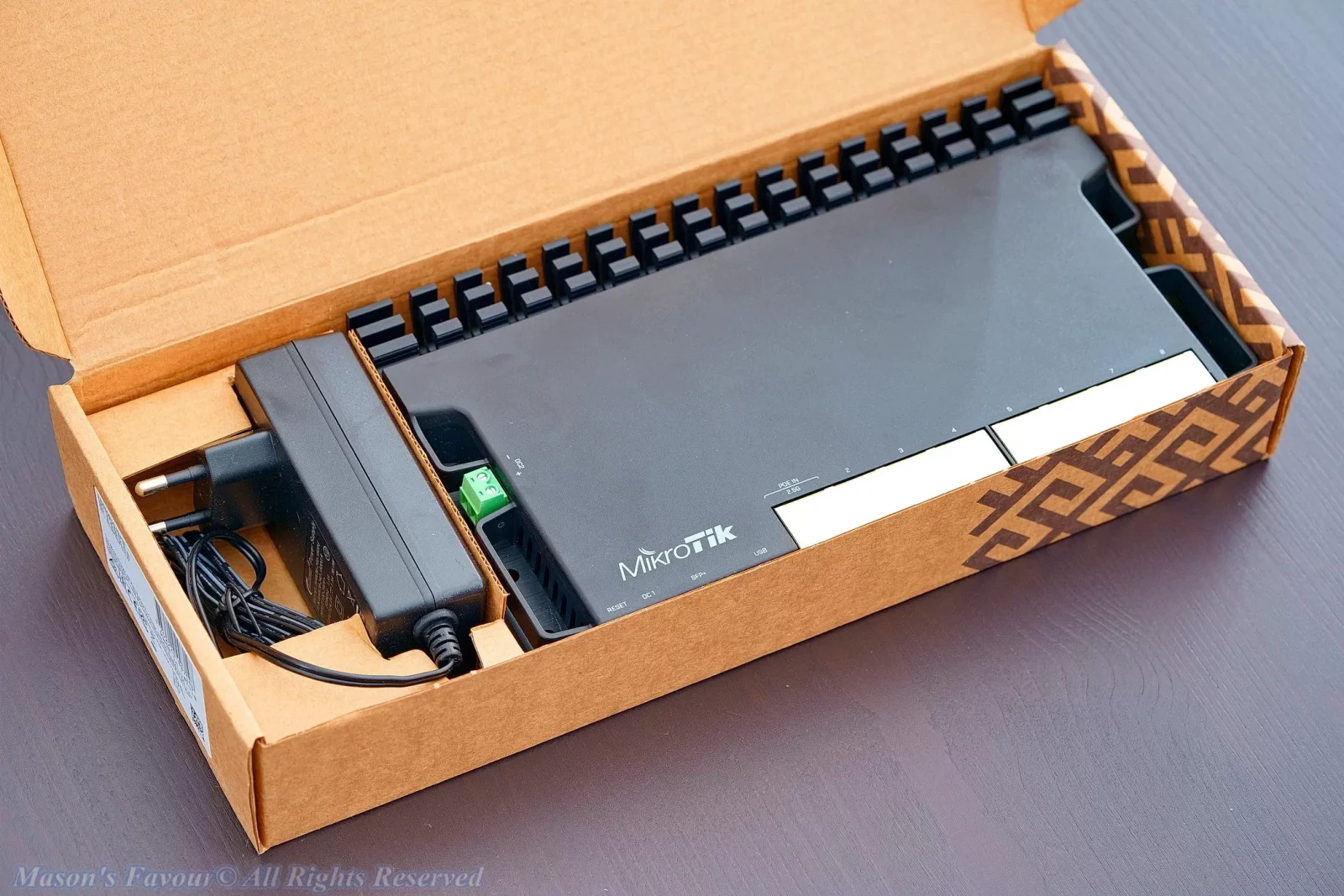 MikroTik RB5009UG+S+IN - Reveal