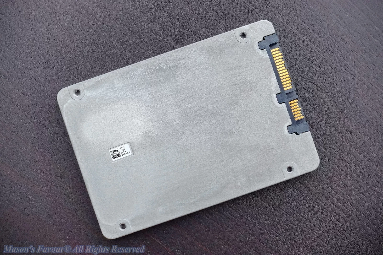 Intel DC S3520 - Case Rear