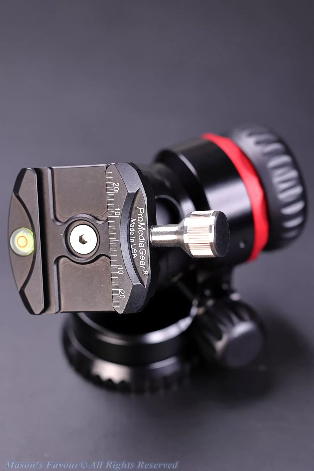 PromediaGear PMG BH-1 Ball Head - Operation of the Ball with the Clamp 1