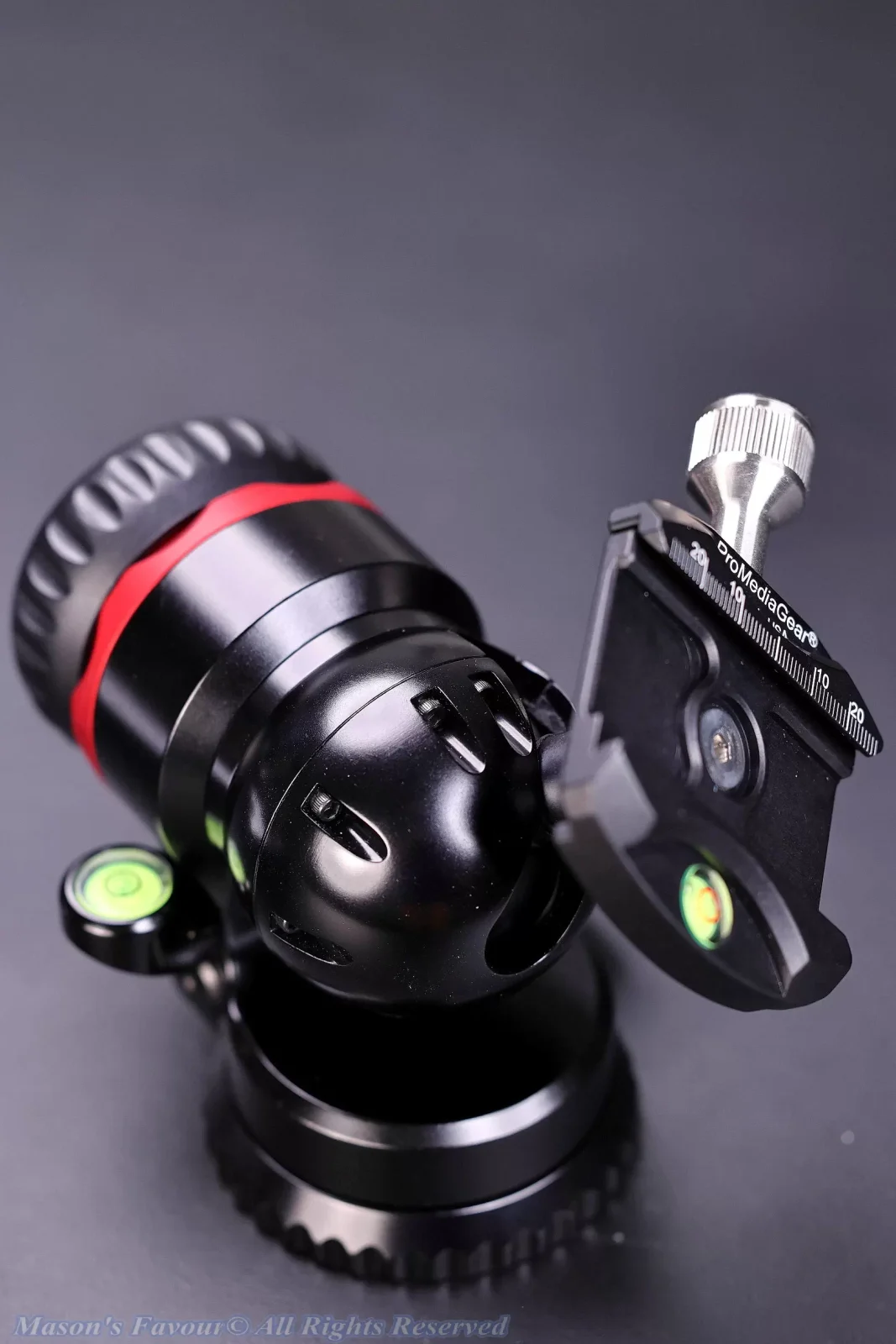PromediaGear PMG BH-1 Ball Head - Operation of the Ball with the Clamp 2