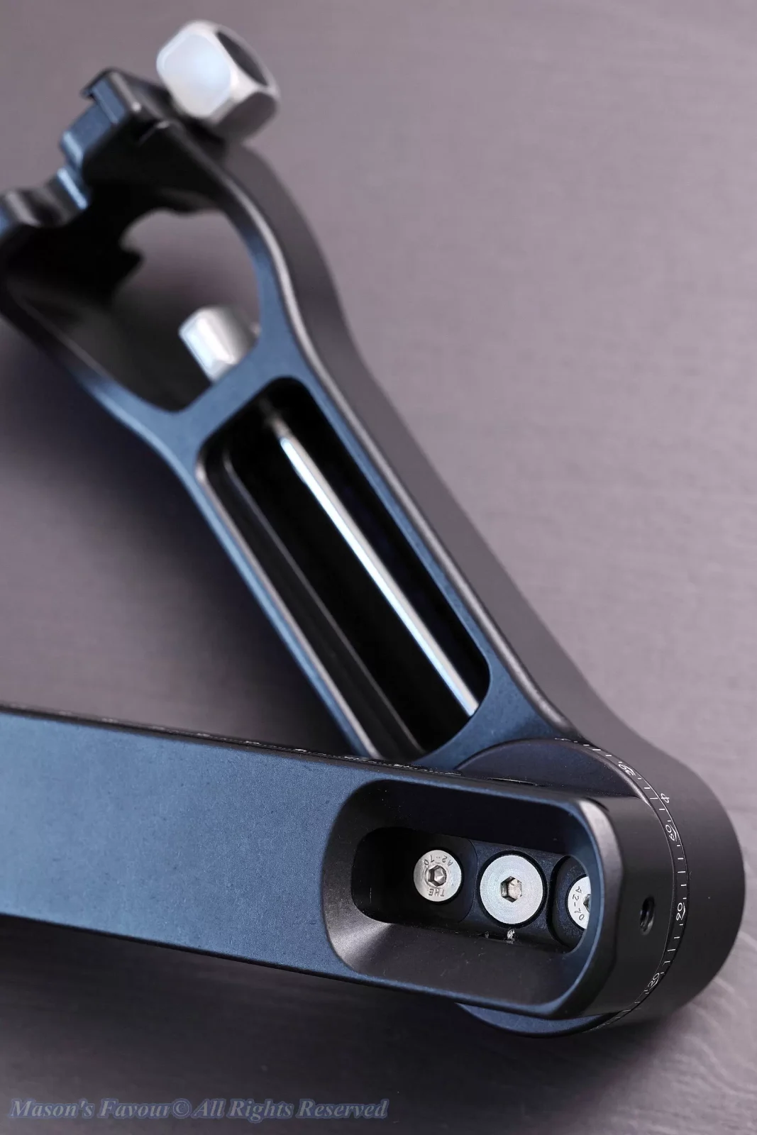 Really Right Stuff (RRS) PG-02MKII - Vertical Arm & Drop-Rail, Enlarged View 3