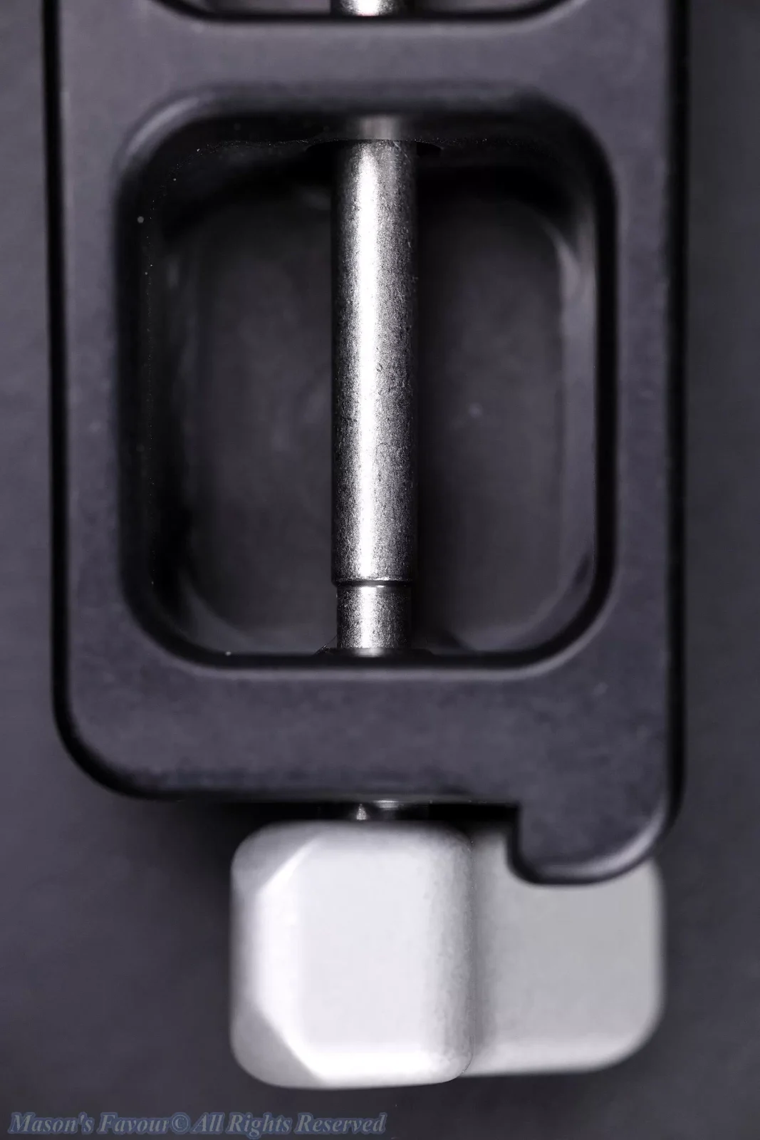 Really Right Stuff (RRS) PG-02MKII - Horizontal Base Marco - Panning Lock Lever Control Shaft 2