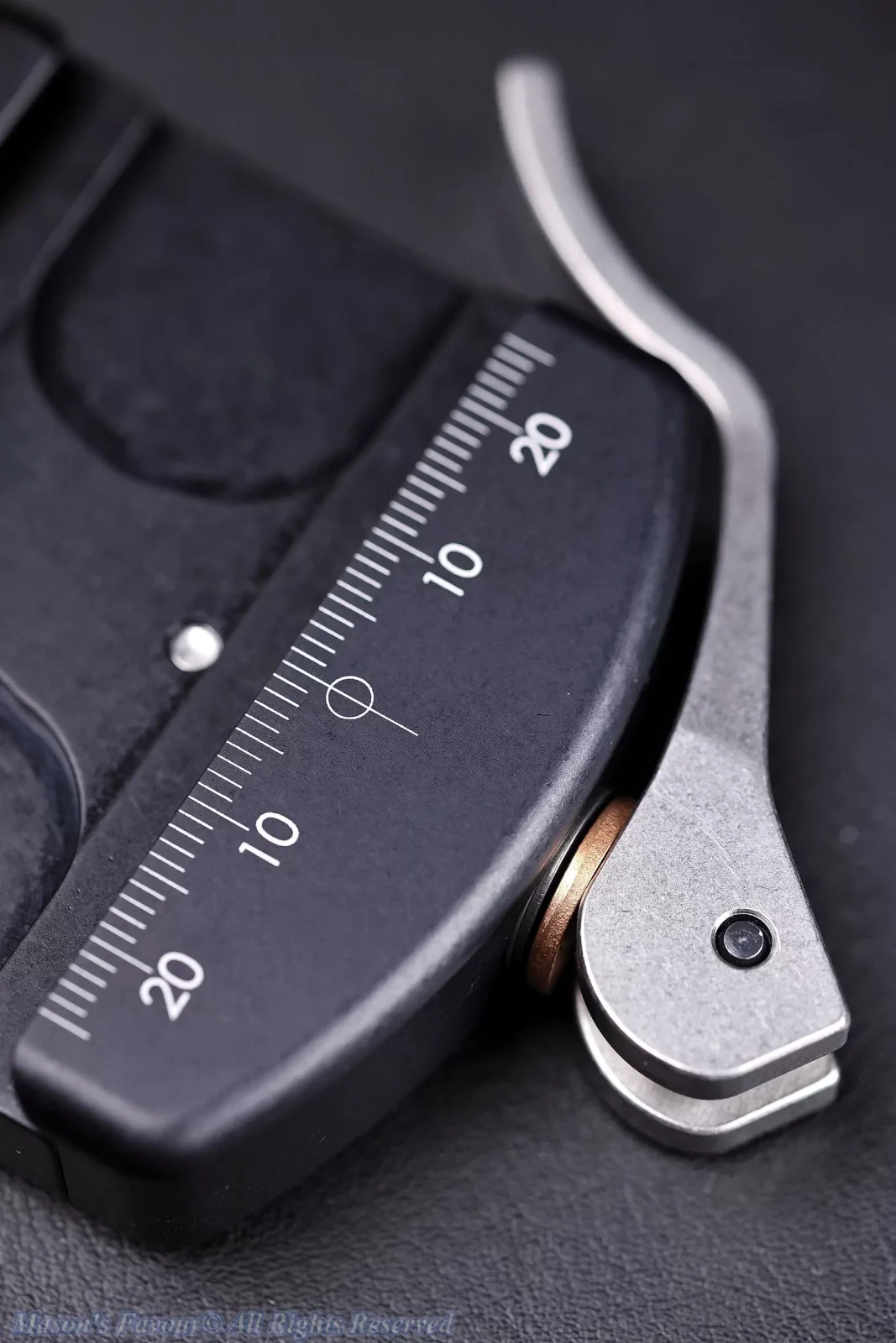 Really Right Stuff (RRS) PG-02MKII - Cradle CLamp Marco - Lever Release Clamp Mechanism 3