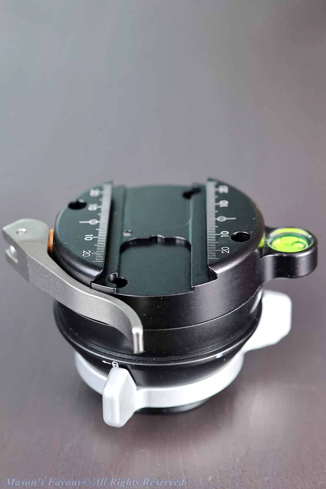 Really Right Stuff (RRS) TA-2U-LC Lever-Release Leveling Base - Perspective 8