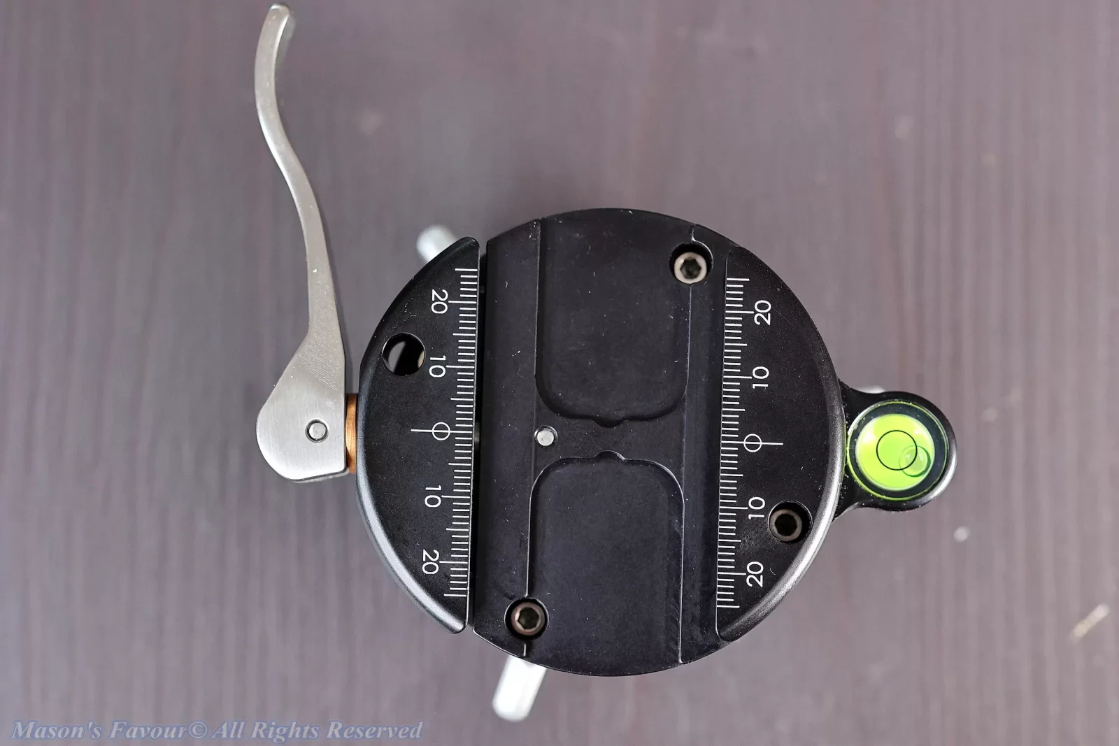 Really Right Stuff (RRS) TA-2U-LC Lever-Release Leveling Base - Lever Latch at a Release State, Top View