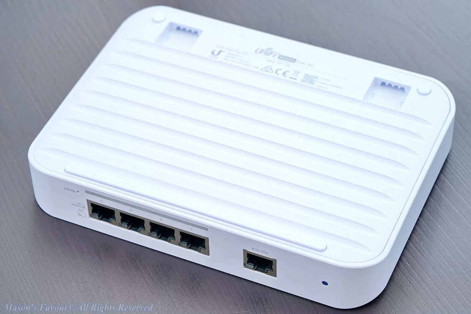 Ubiquiti UniFi Flex XG 10Gbe Switch - Perspective Bottom 2