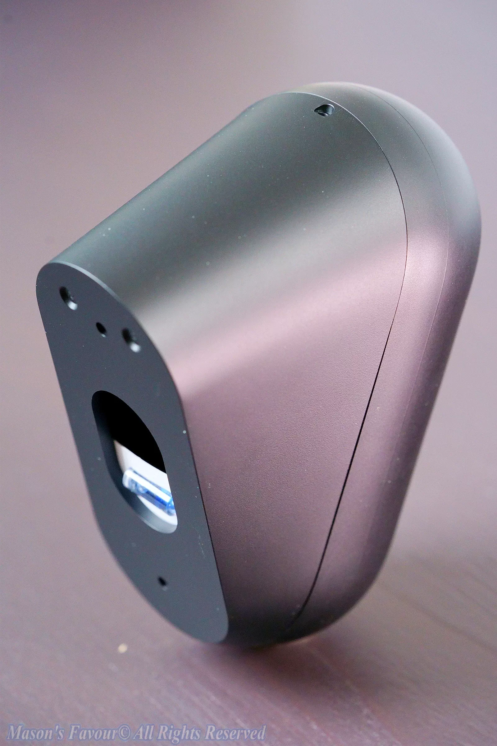 UniFi-Smart-Flood-Light - Assembled with the Downwardly Inclined Mount 2
