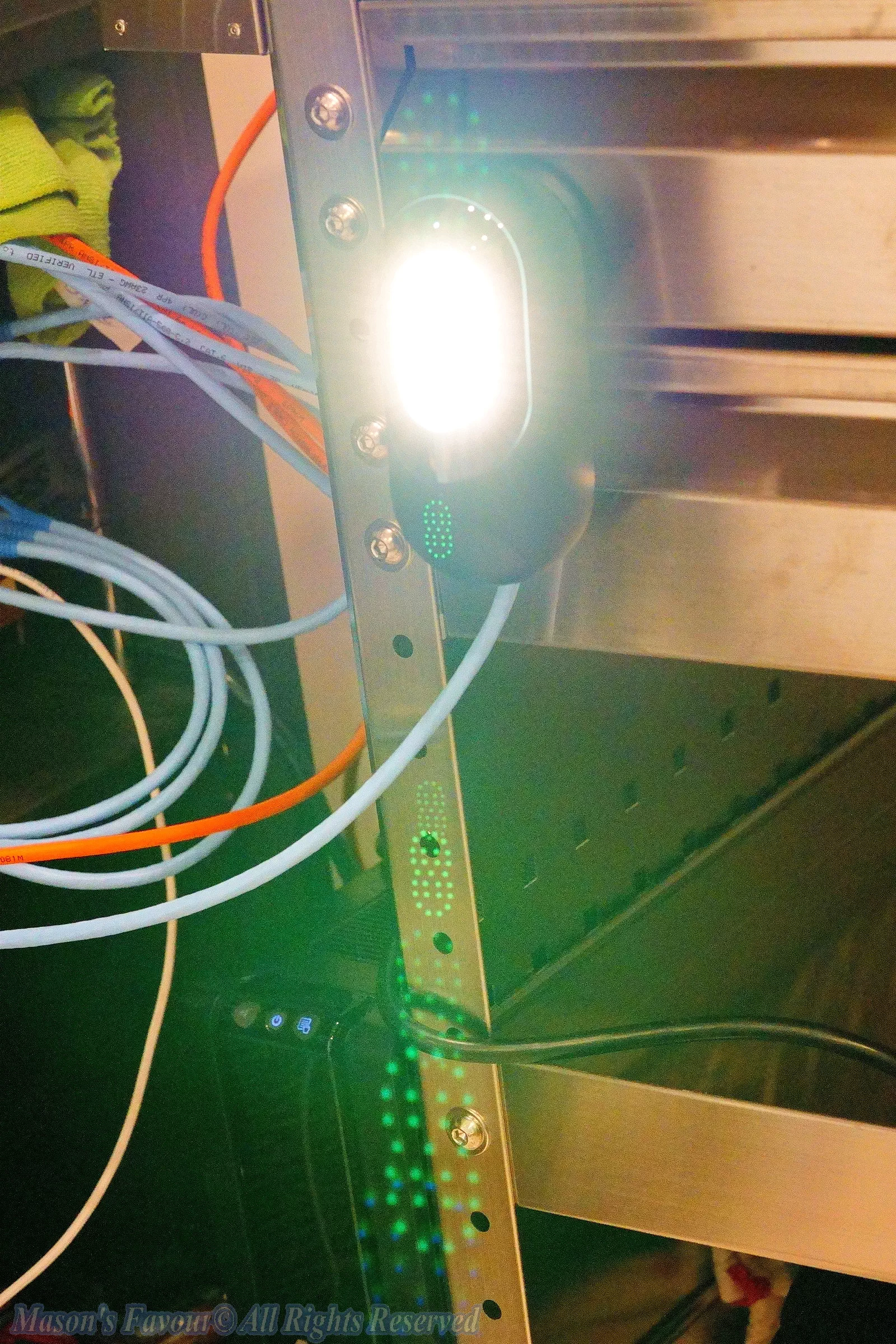 UniFi-Smart-Flood-Light - Lighting Up!