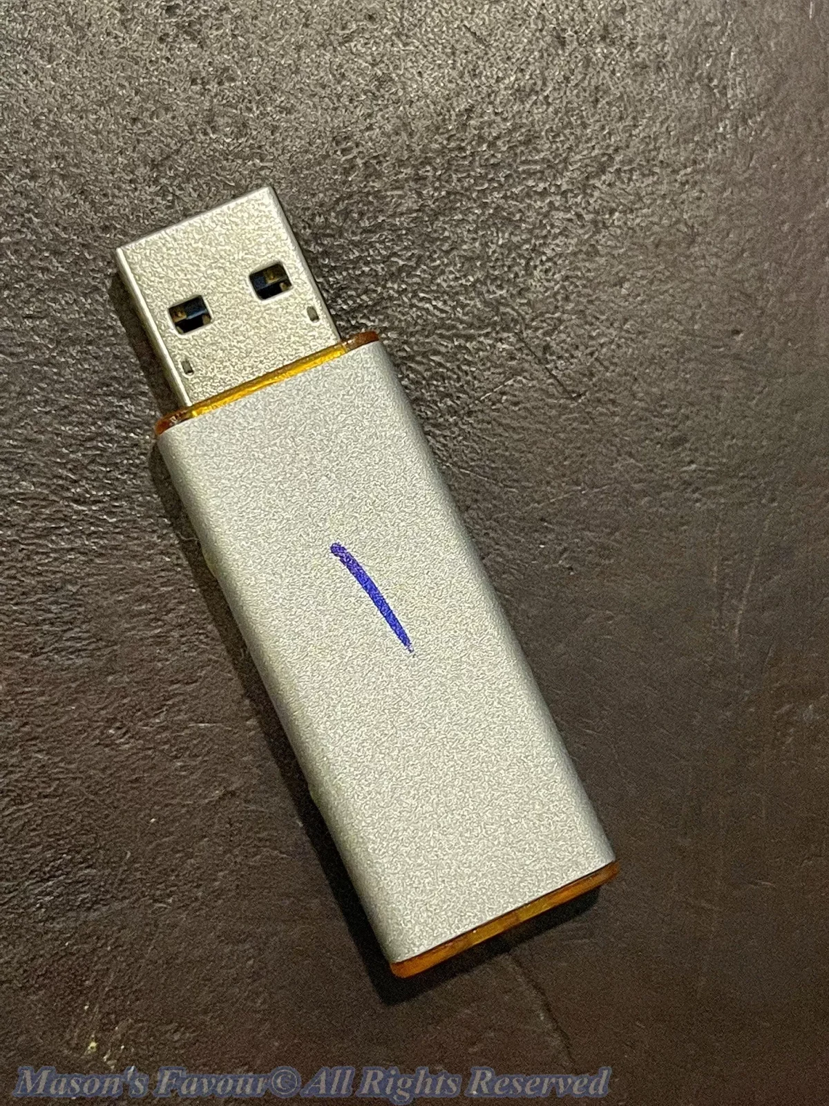 UniFi UNVR, USB Flash Drive Replacement - Detached UniFi 8GB USB Flash Drive with Read/Write Issues